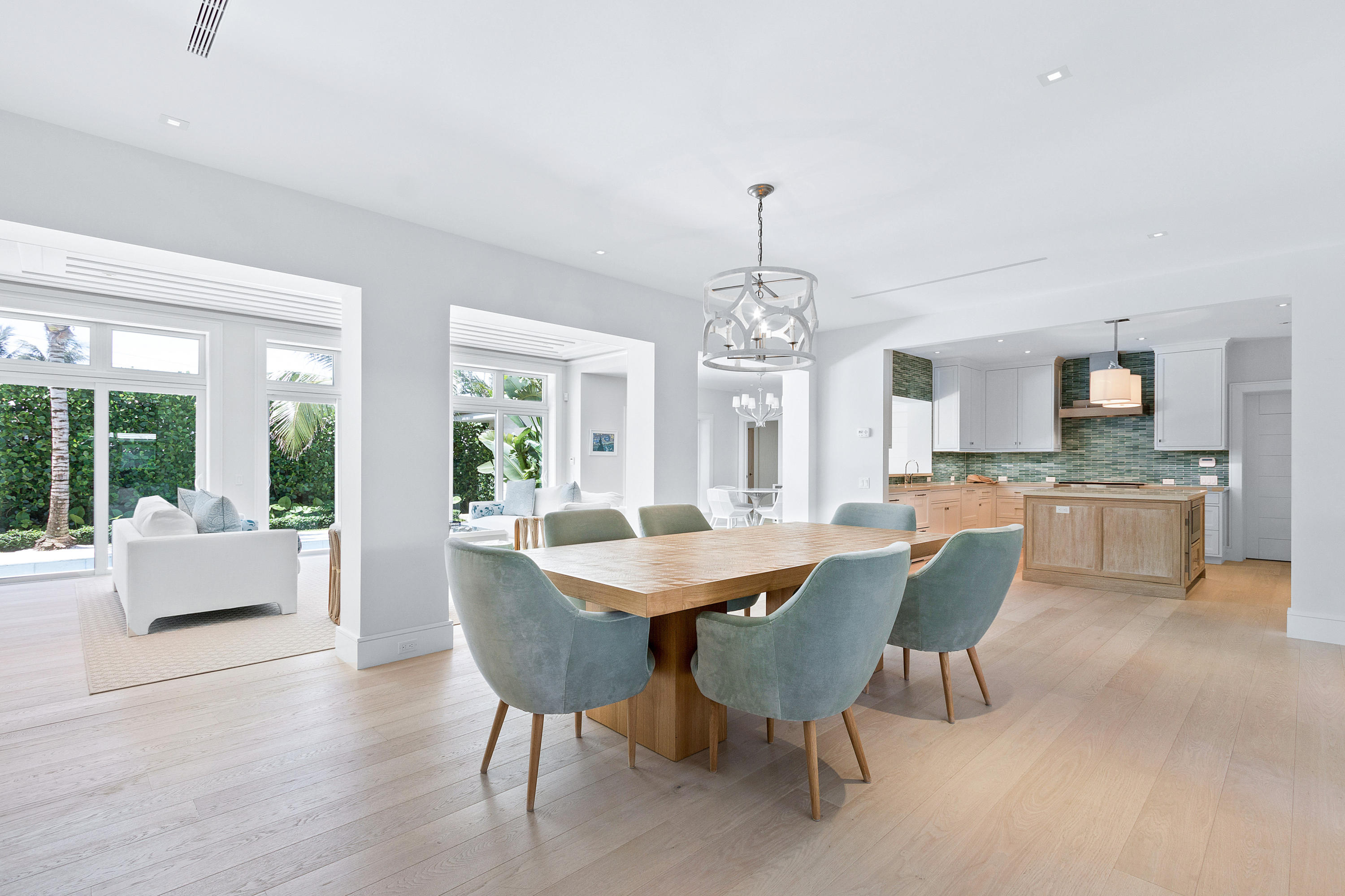 OCEAN TERRACE - Residential Lease