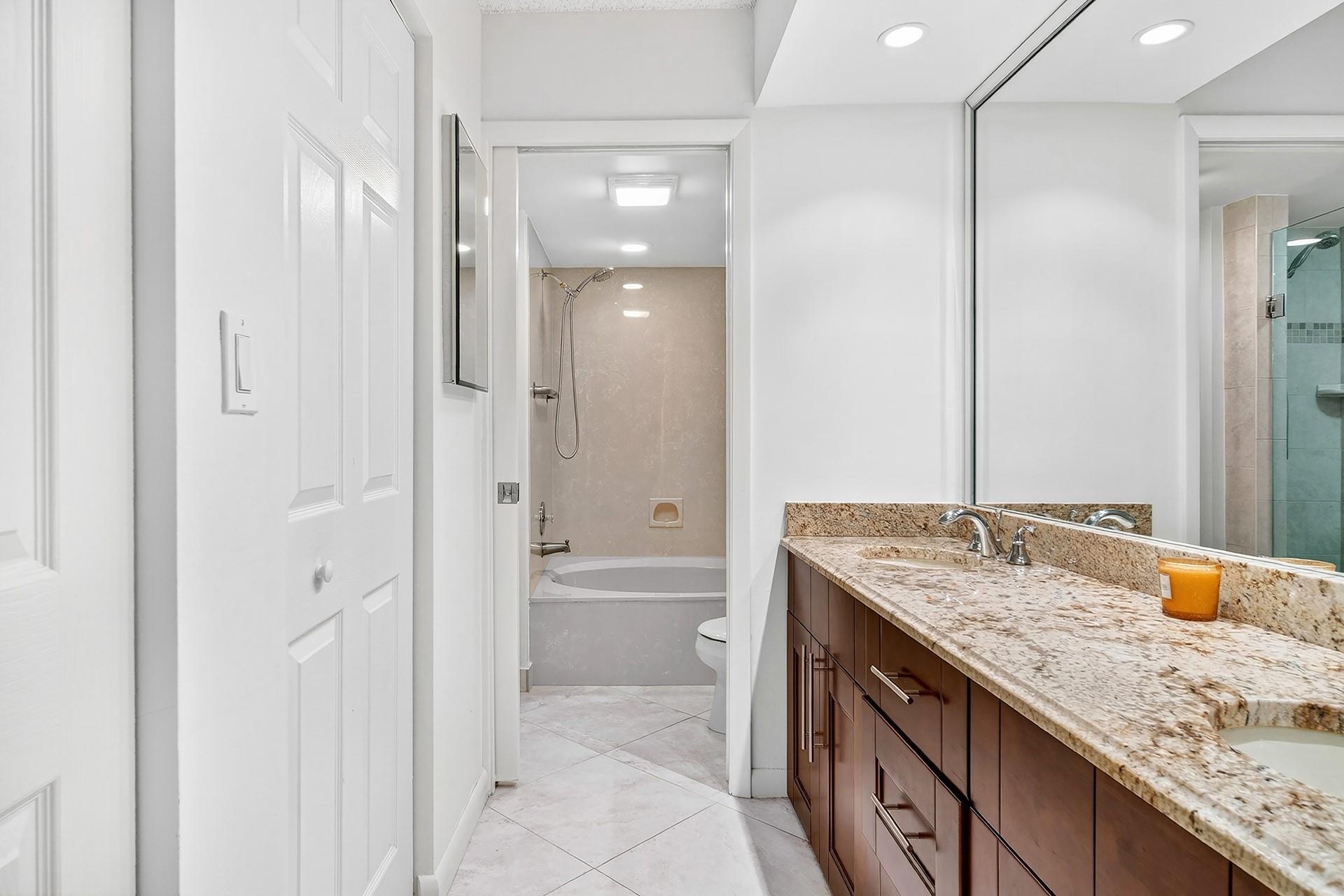 Boca Delray Golf & Countr - Residential