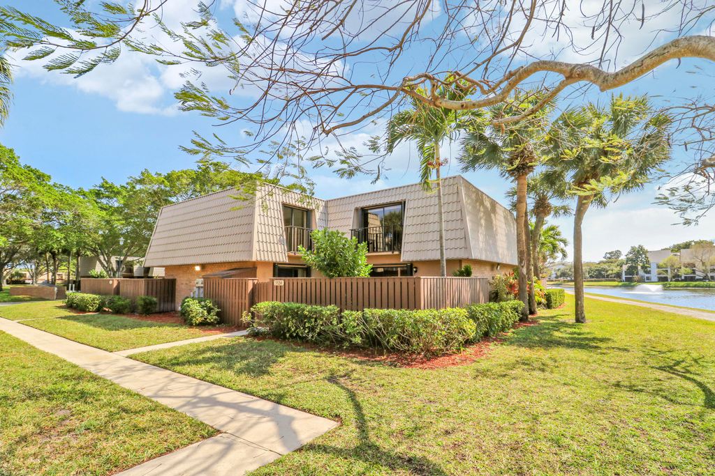 Photo of 5524 55th Way, West Palm Beach, FL 33409 (MLS # R11166936)