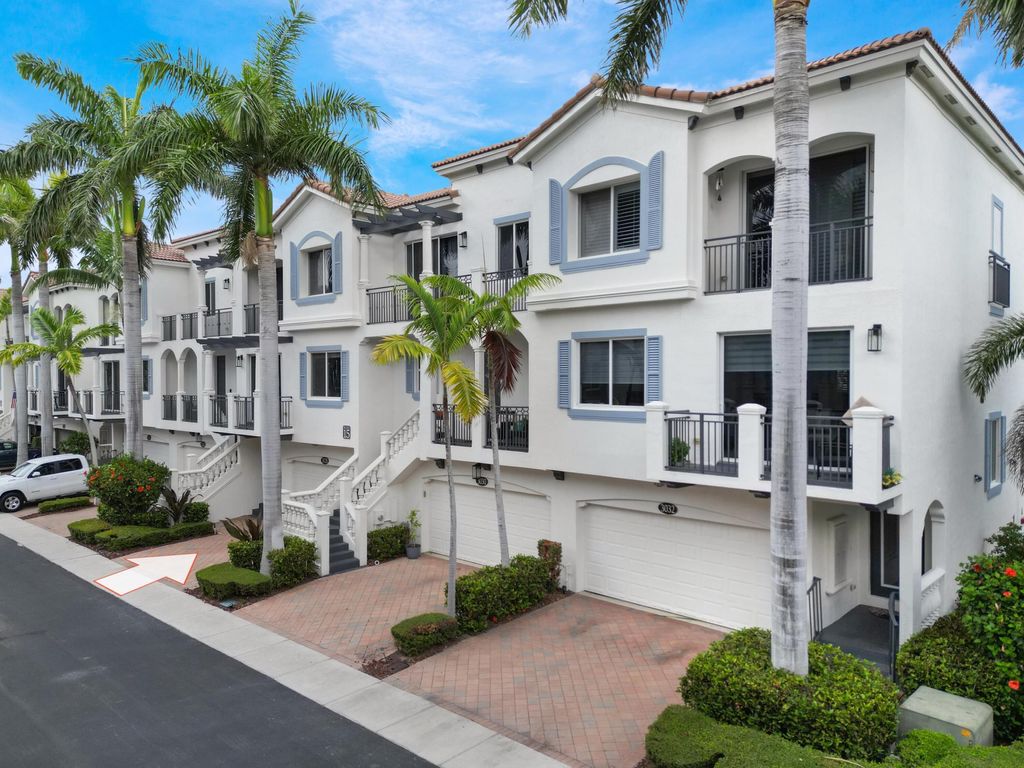 Photo of 3028 Waterside Circle #3028, Boynton Beach, FL 33435 (MLS # R11091185)