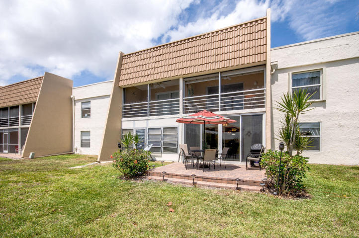 LAGO DEL REY CONDO - Residential Lease