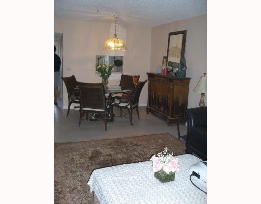 LAGO DEL REY CONDO - Residential Lease