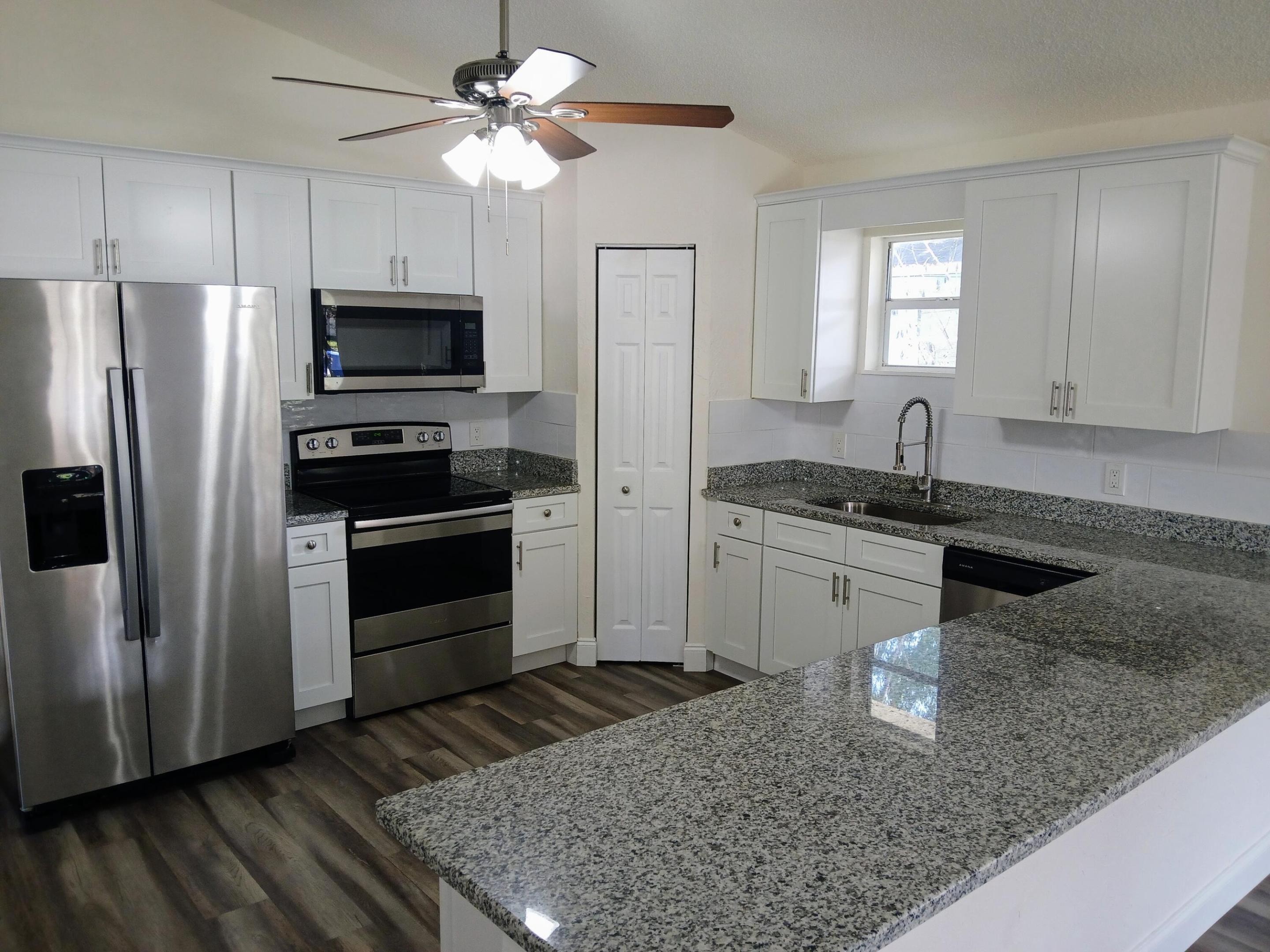 OSLO PARK UNIT NO 3 - Residential