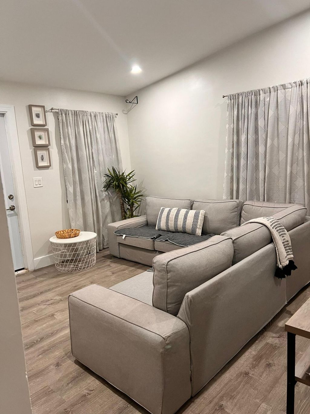 Photo of 555 NW 15th Court, Pompano Beach, FL 33060 (MLS # B26022012)