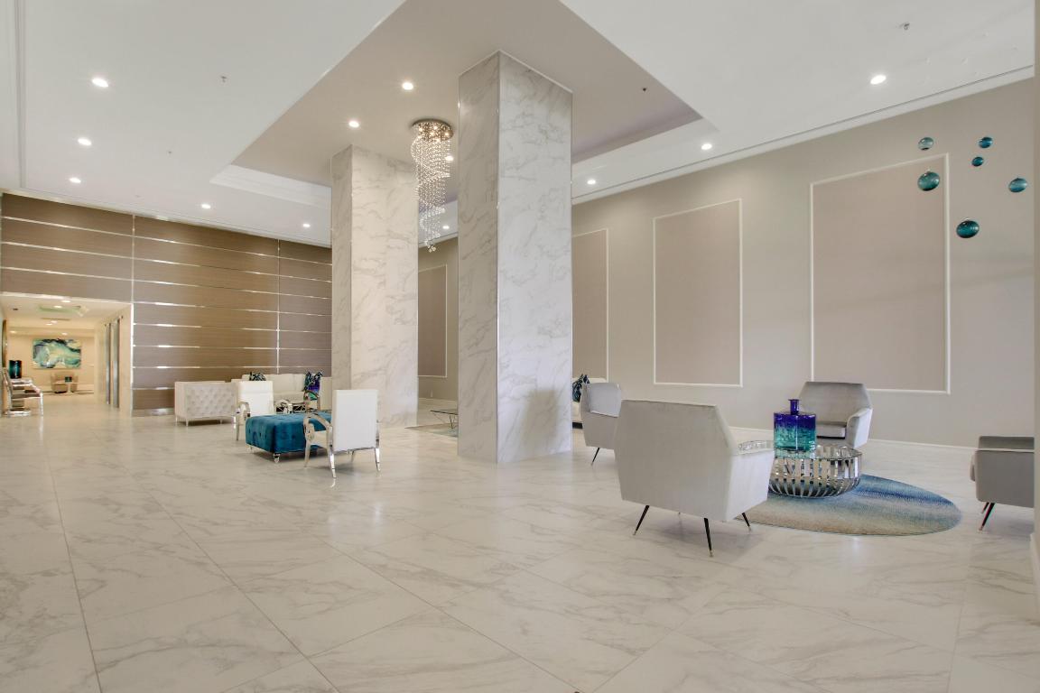 5280 N Ocean Drive 7a