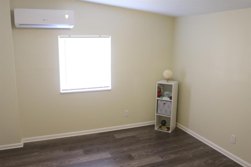 KELSEY CITY - Residential