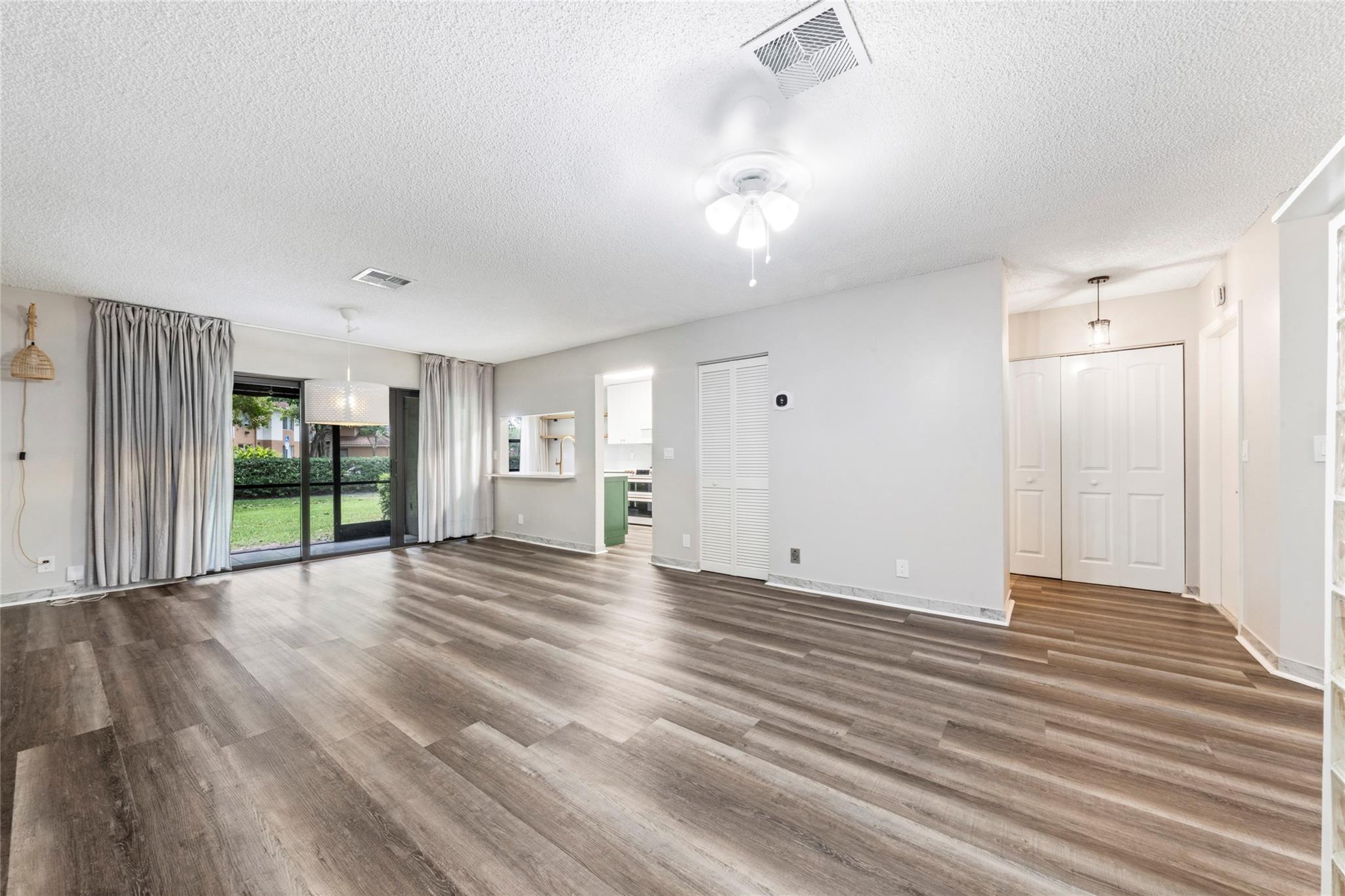 9139 Vineyard Lake Dr 9139