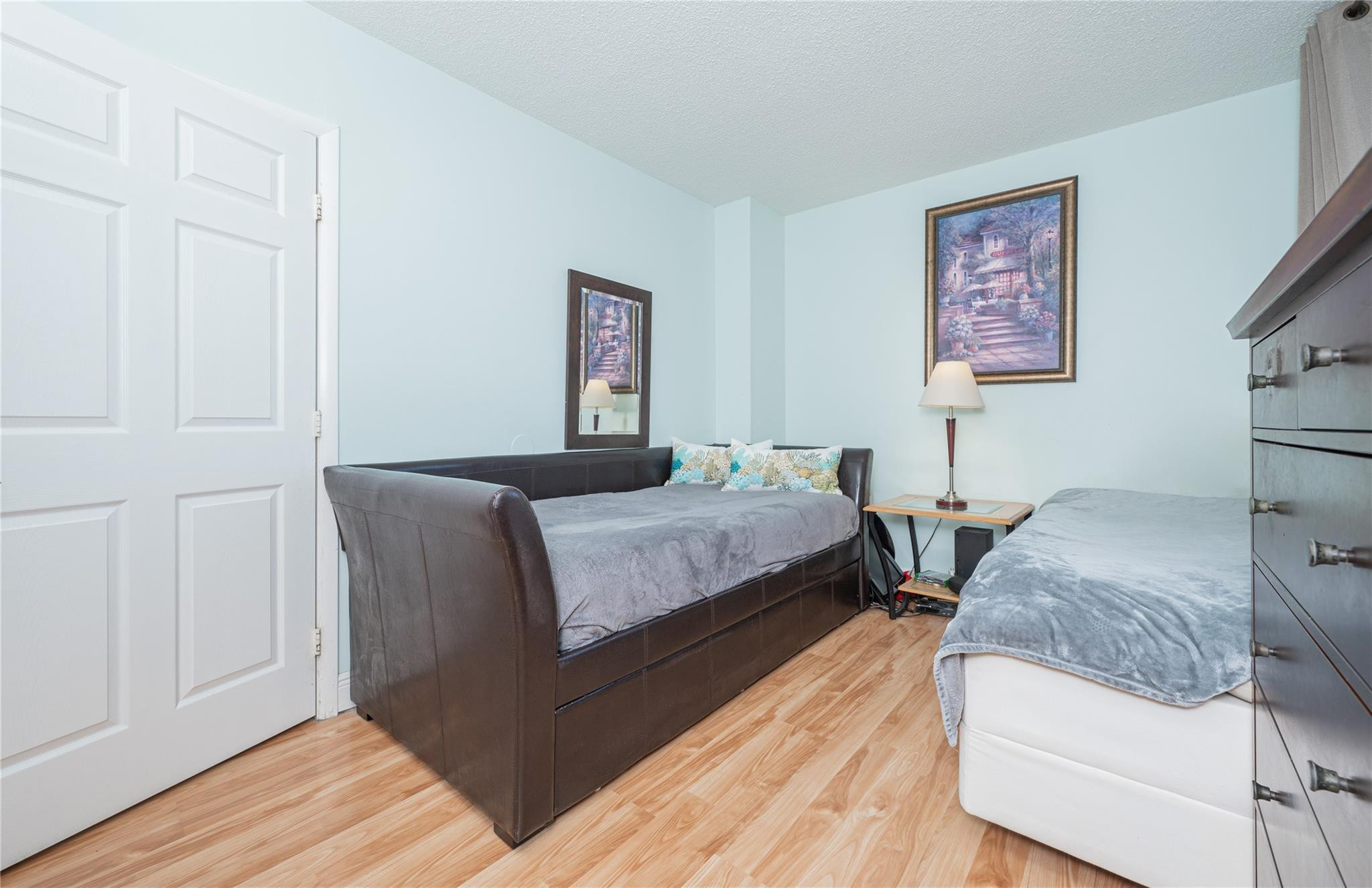 Coronado Condominiums III - Residential