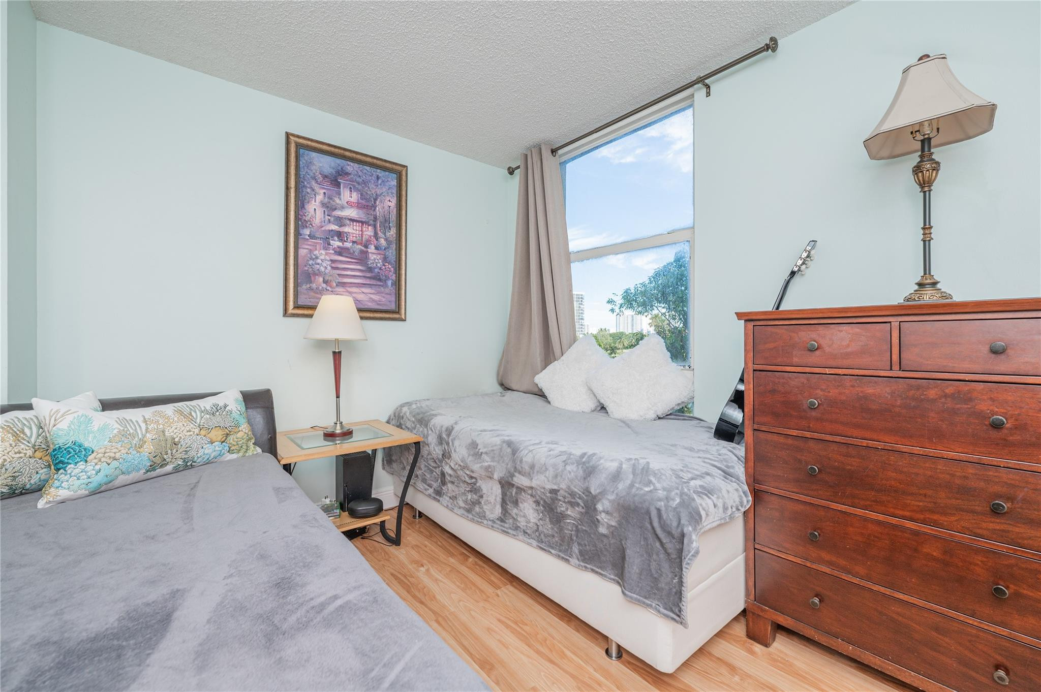 Coronado Condominiums III - Residential