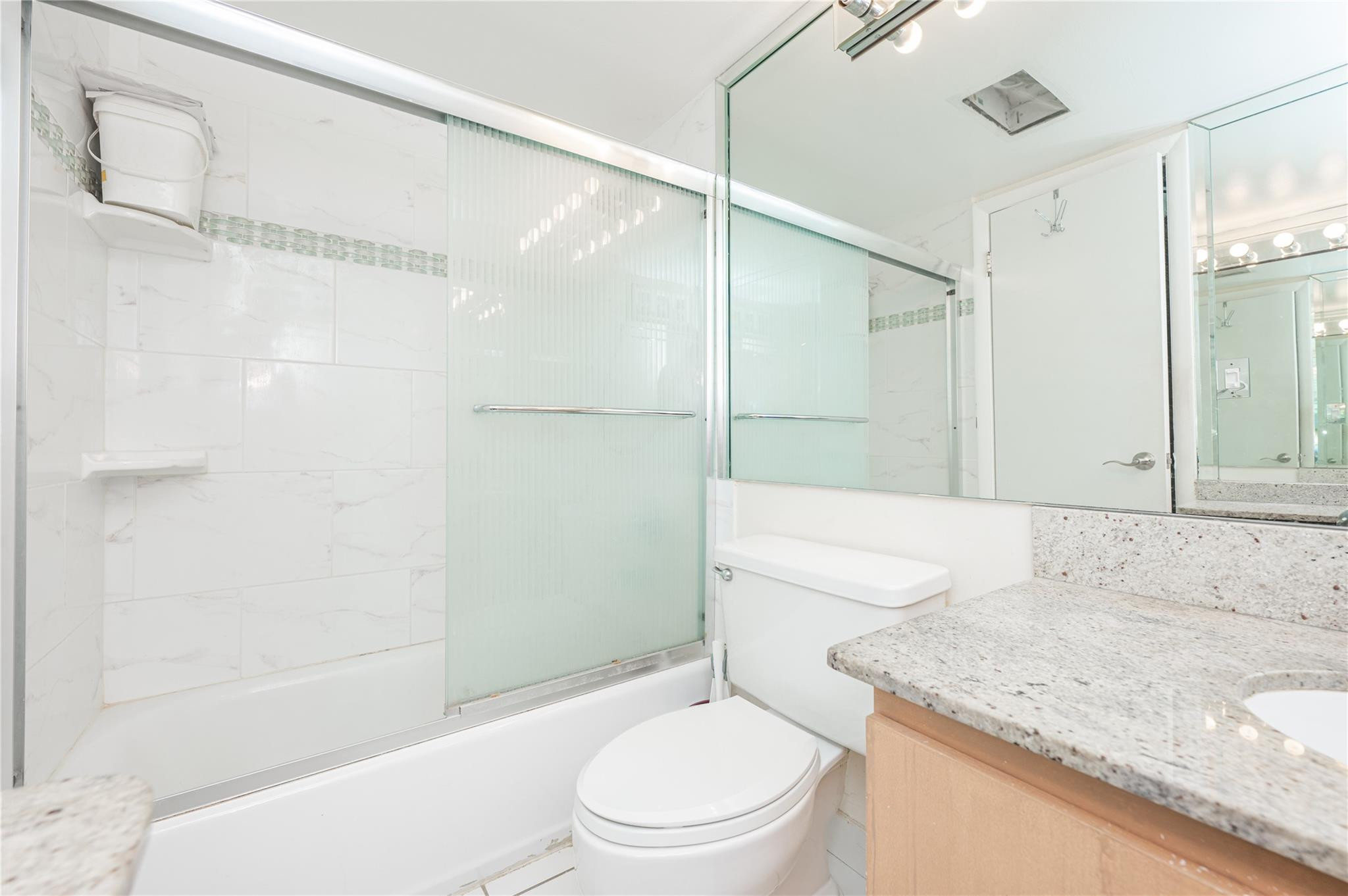 20379 W Country Club Drive 332