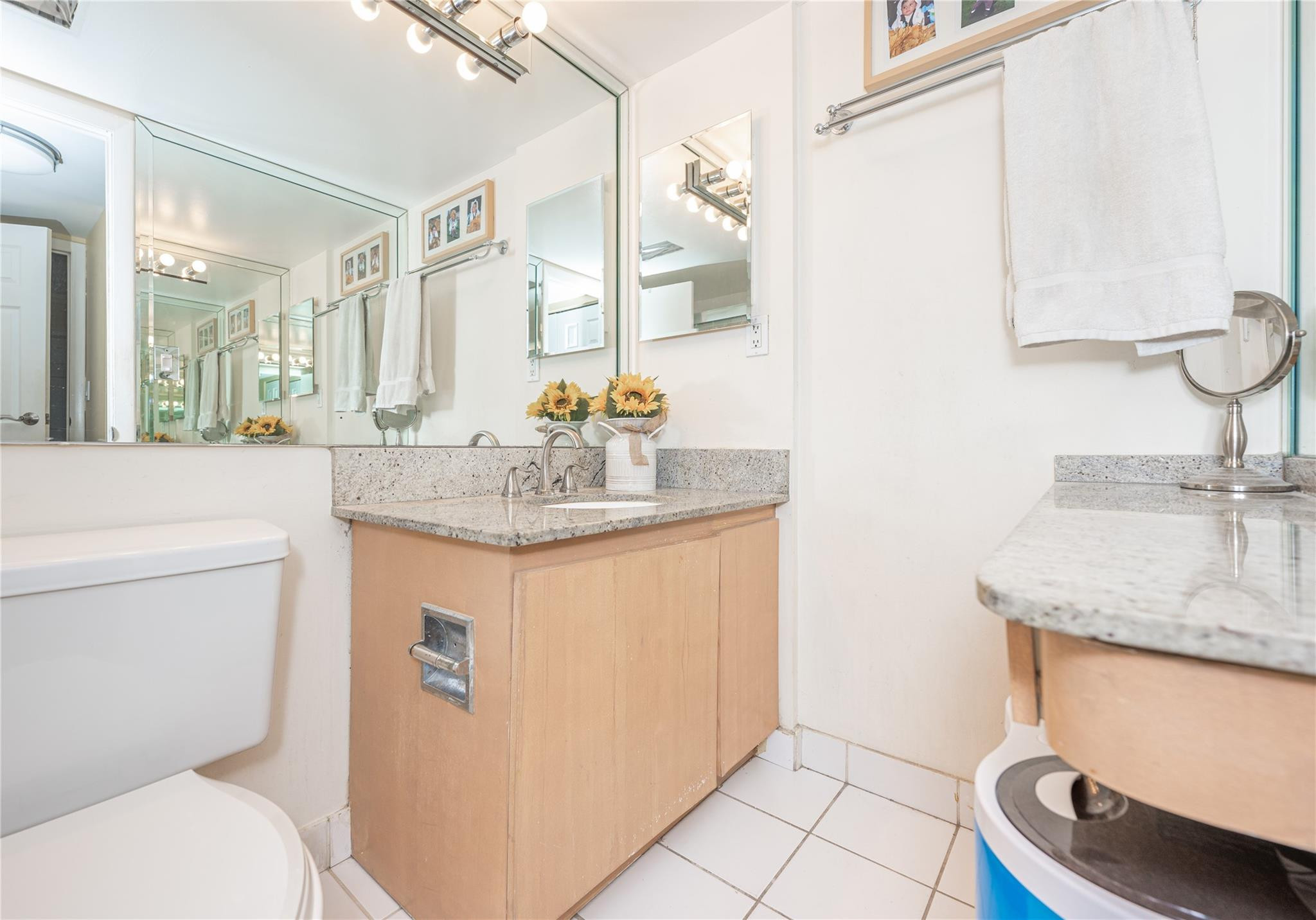 Coronado Condominiums III - Residential