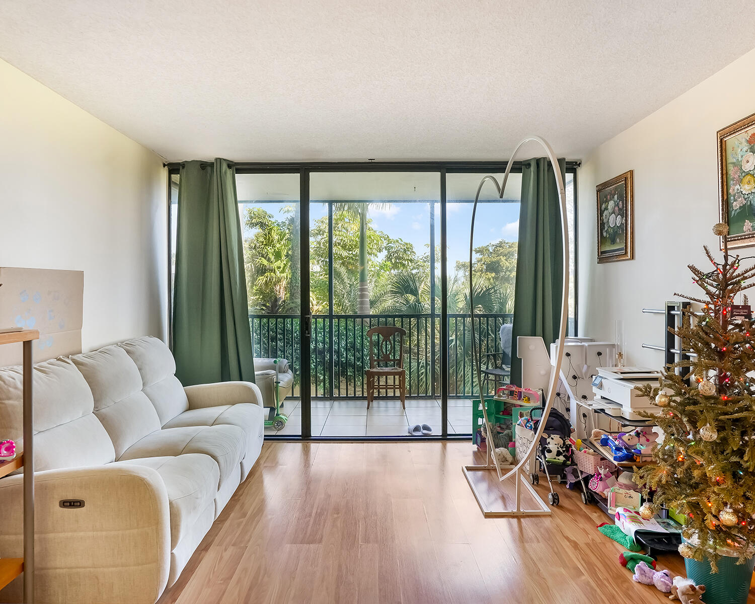 Coronado Condominiums III - Residential