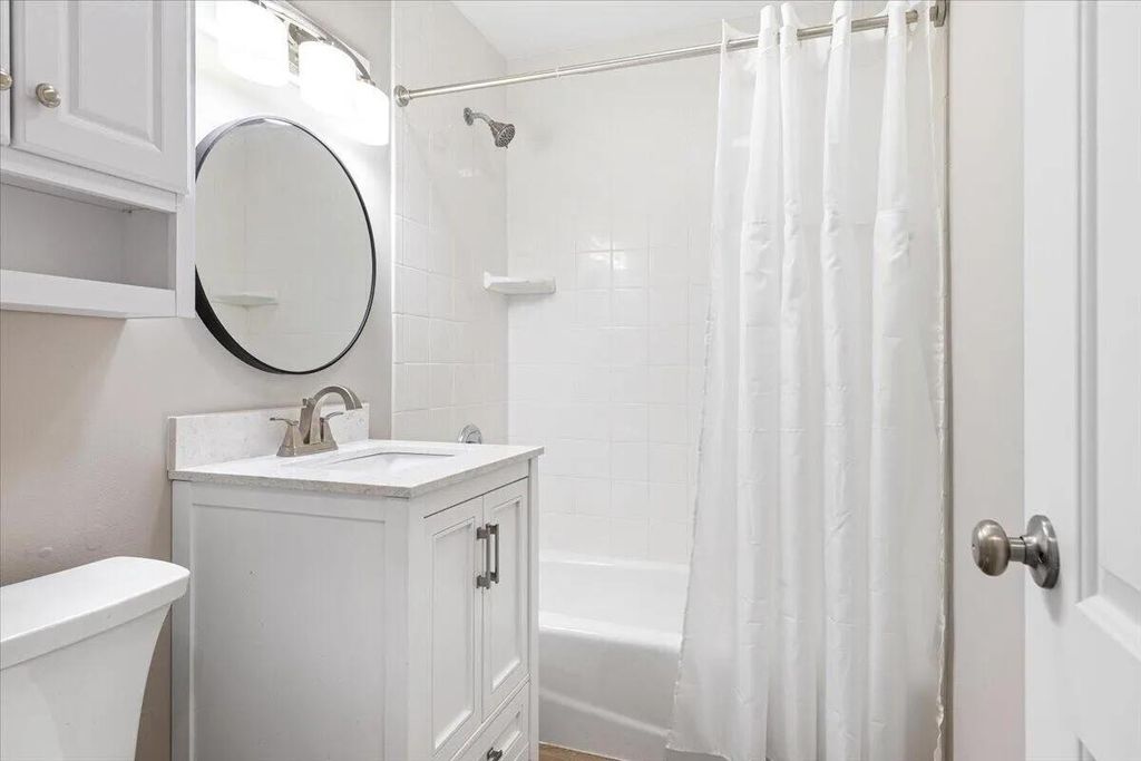 Photo of 9265 Bloomfield Drive, Palm Beach Gardens, FL 33410 (MLS # R11112971)