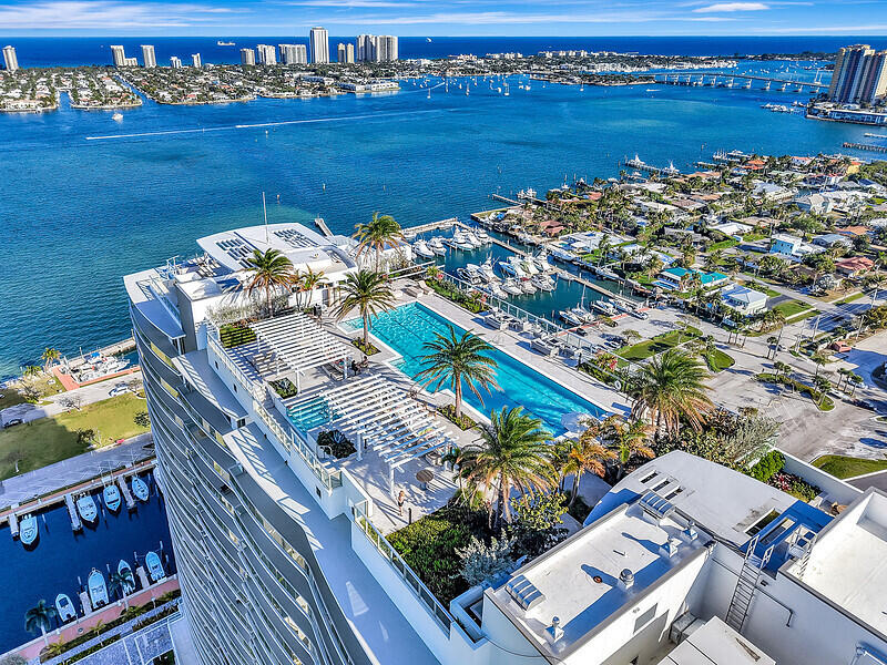 Nautilus 220 - Residential Lease