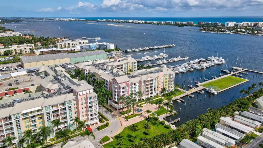 Photo of 806 E Windward Way #201, Lantana, FL 33462 (MLS # R11136460)