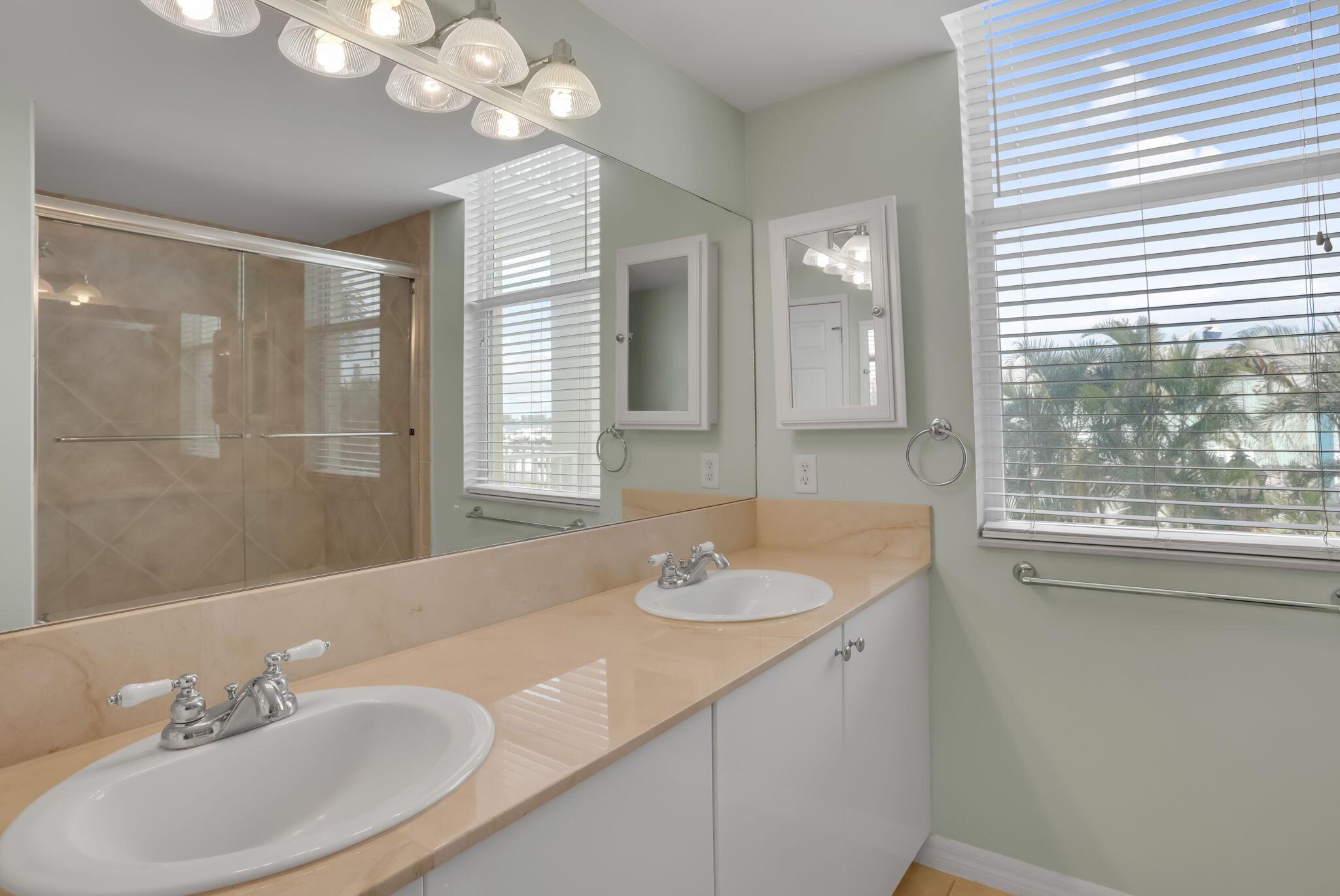 MOORINGS AT LANTANA CONDO - Residential