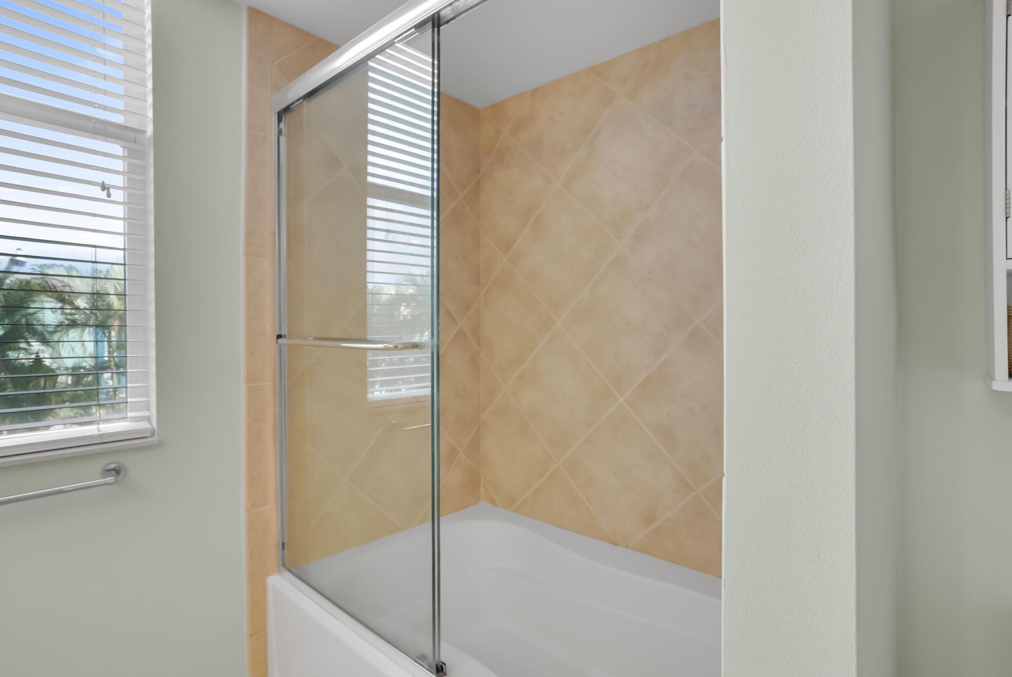 MOORINGS AT LANTANA CONDO - Residential