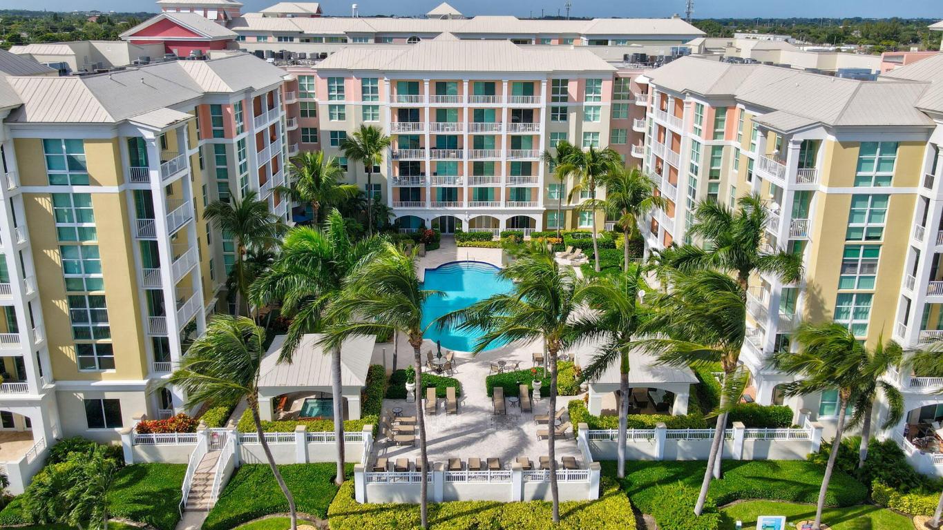 MOORINGS AT LANTANA CONDO 3 - Residential