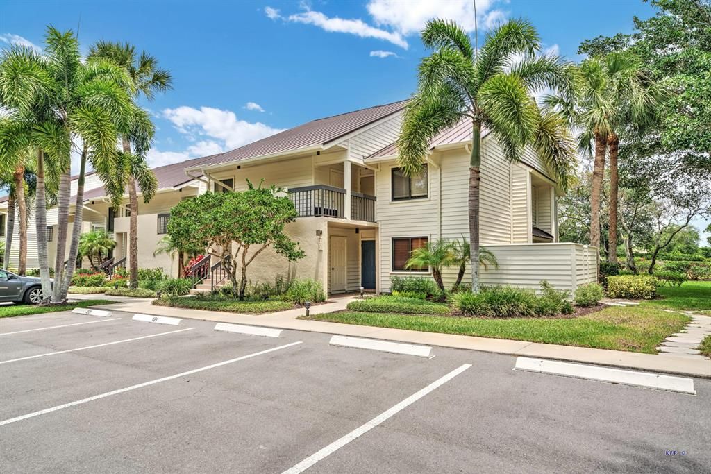 Photo of 6403 SE Brandywine Court #121, Stuart, FL 34997 (MLS # R10739405)