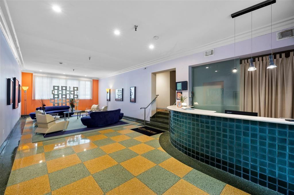 BARBIZON BEACH CLUB - Residential