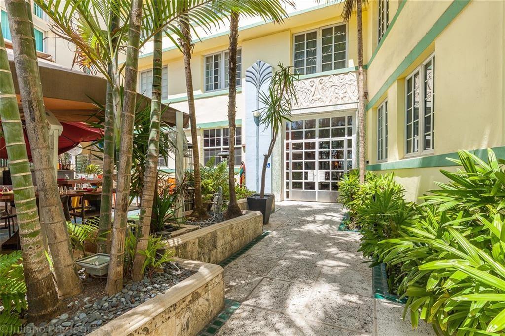 BARBIZON BEACH CLUB - Residential