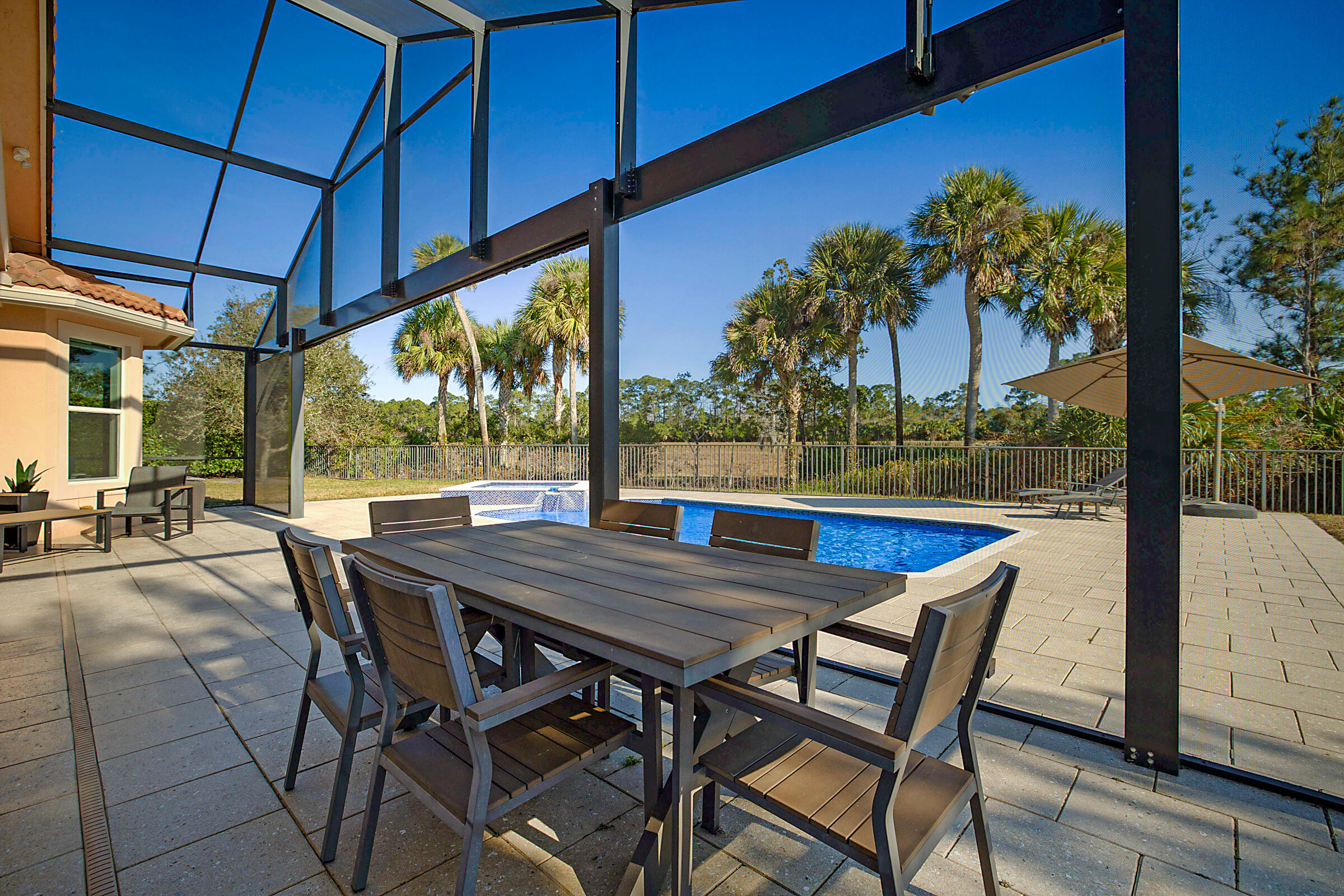 JUPITER COUNTRY CLUB POD E REPL - Residential
