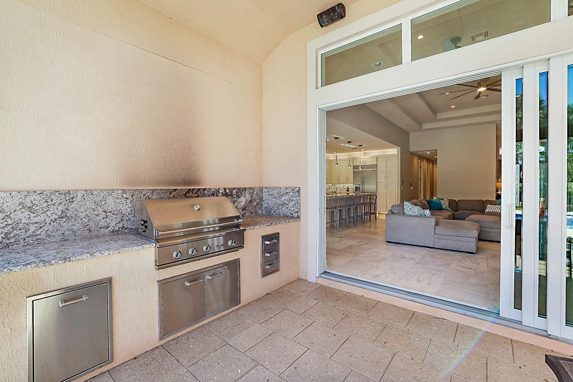 JUPITER COUNTRY CLUB POD E REPL - Residential