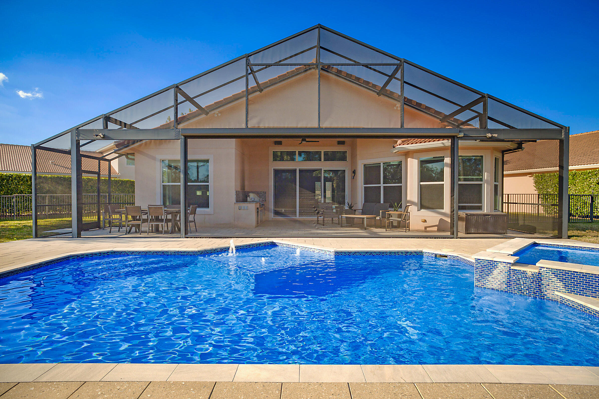 JUPITER COUNTRY CLUB POD E REPL - Residential