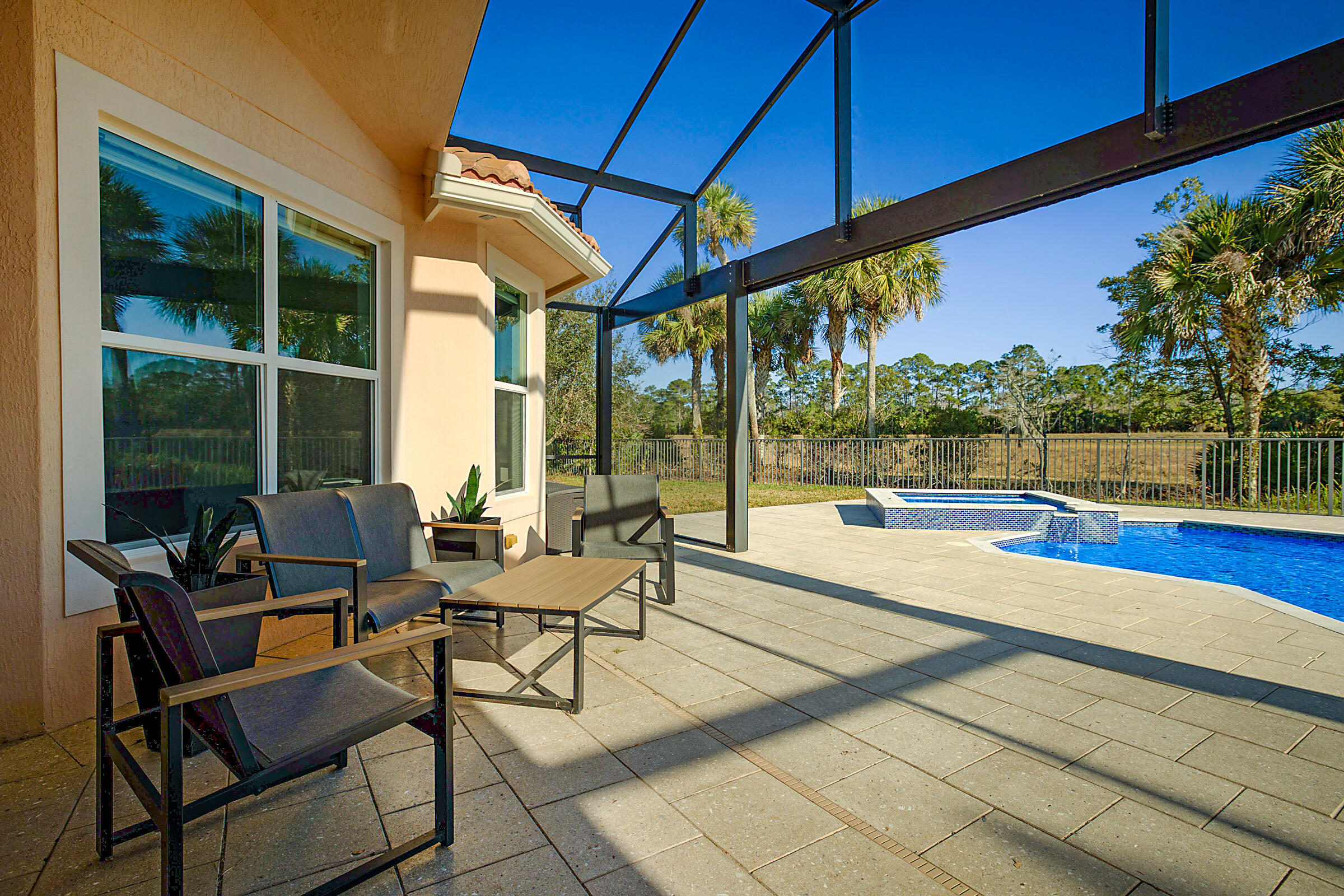 JUPITER COUNTRY CLUB POD E REPL - Residential