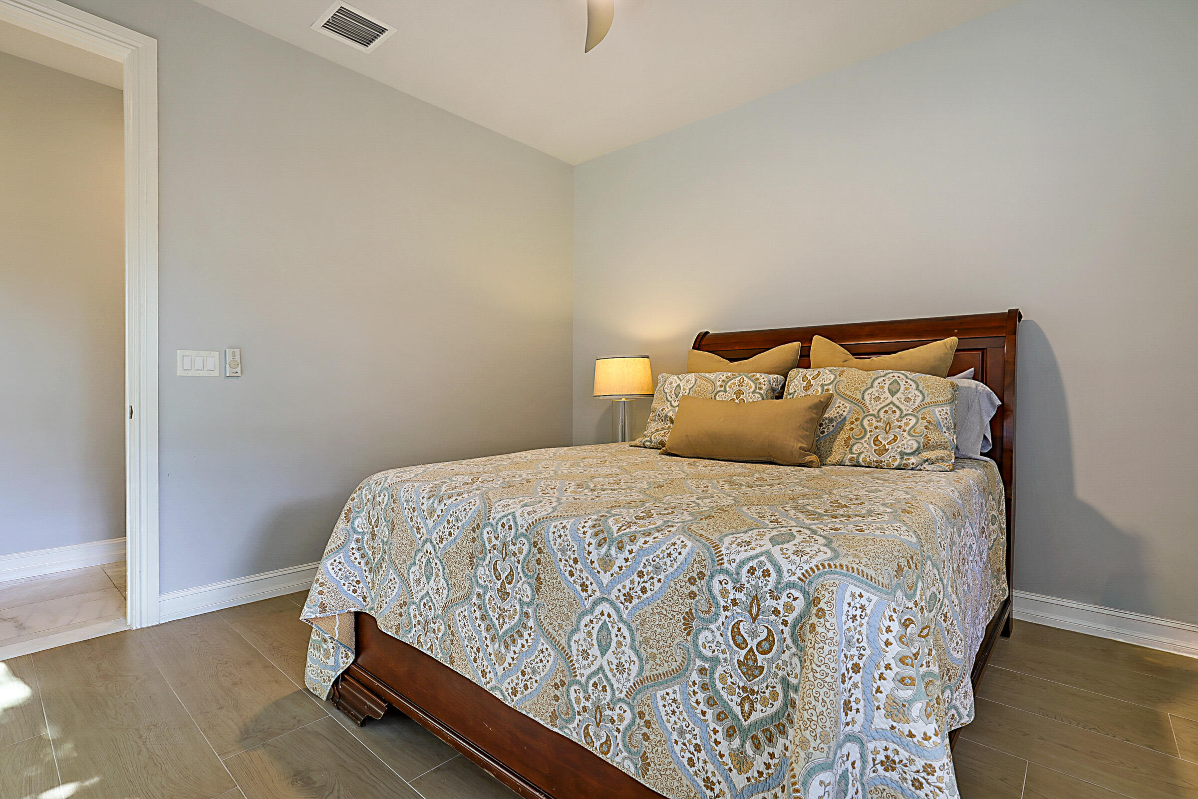 JUPITER COUNTRY CLUB POD E REPL - Residential