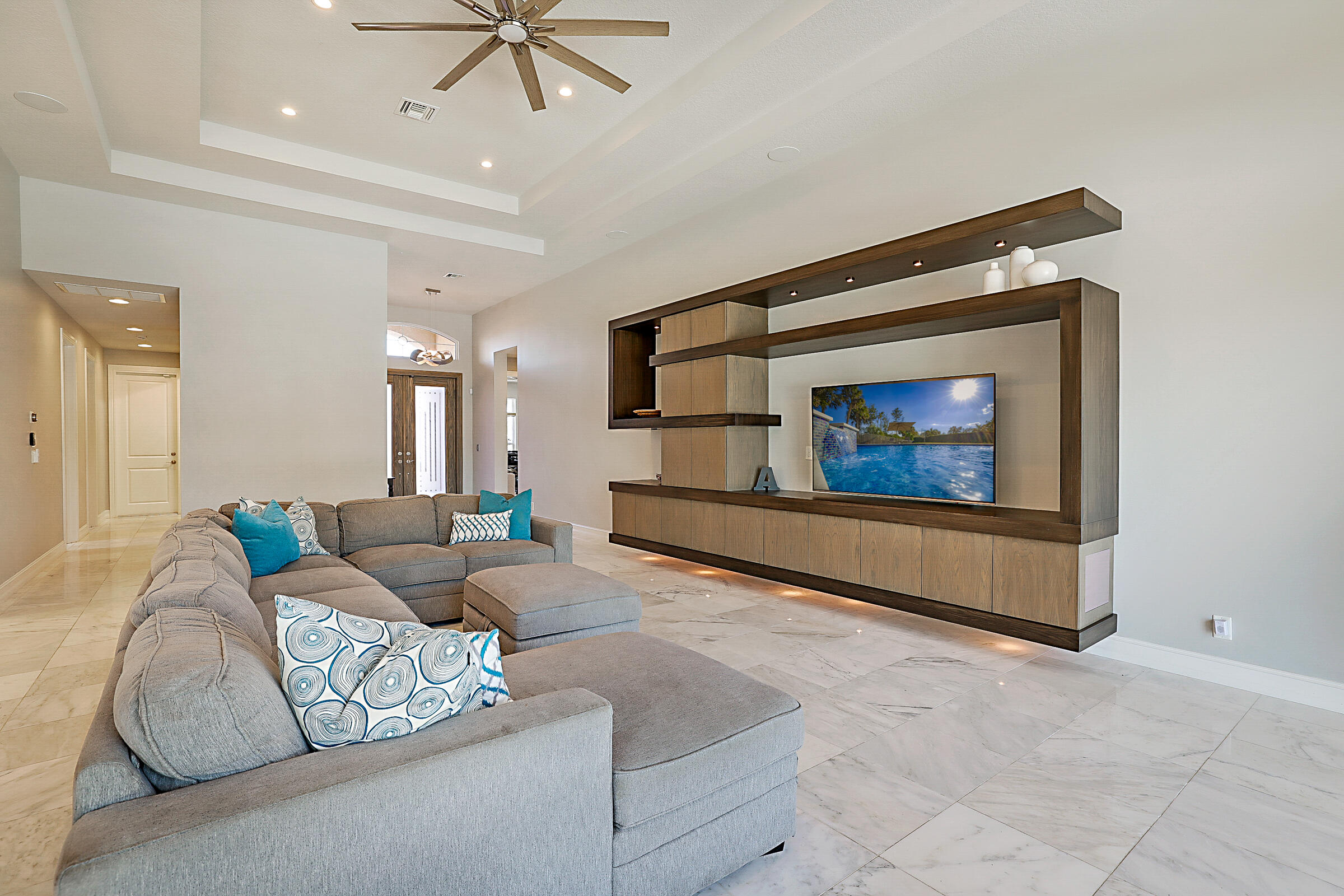 JUPITER COUNTRY CLUB POD E REPL - Residential