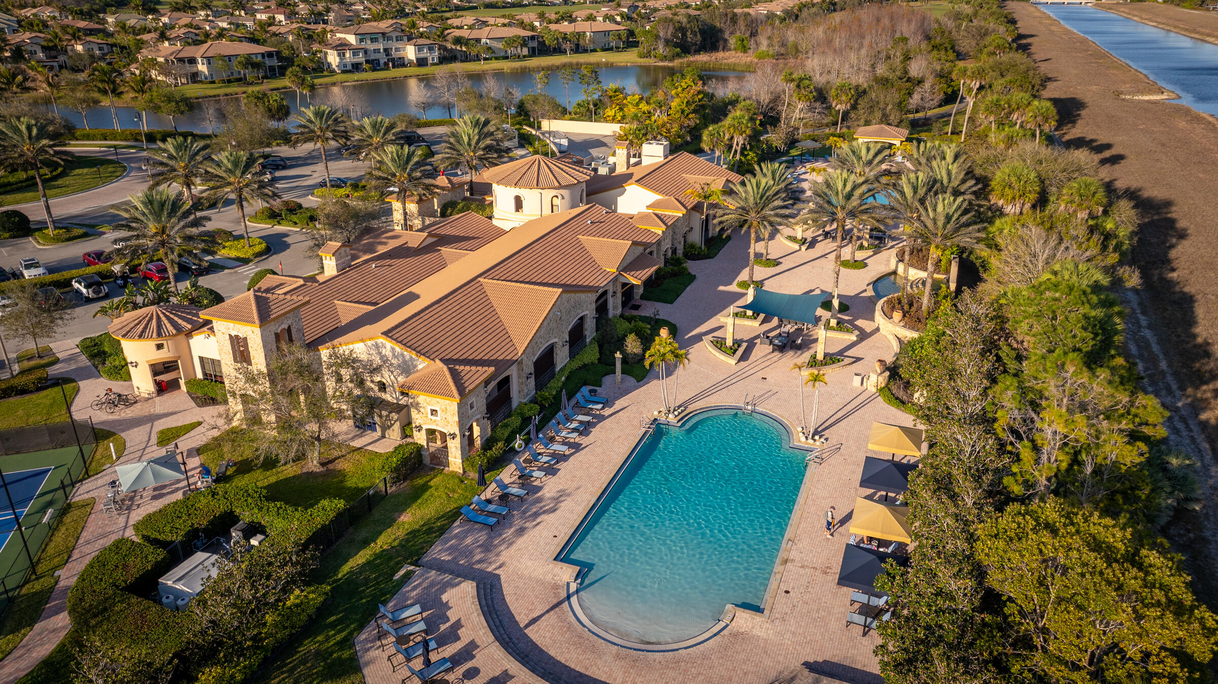 JUPITER COUNTRY CLUB POD E REPL - Residential