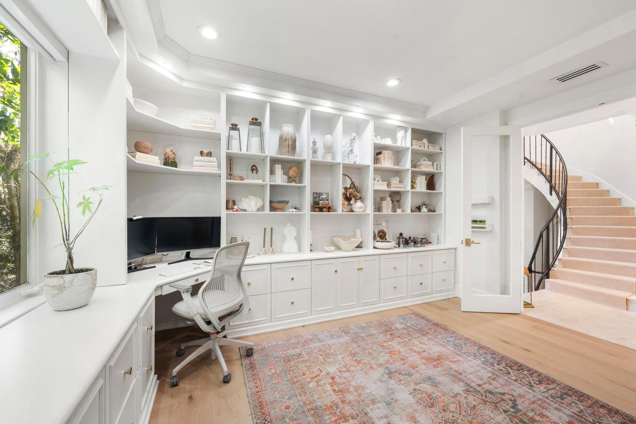 Villas De Vizcaya - Residential