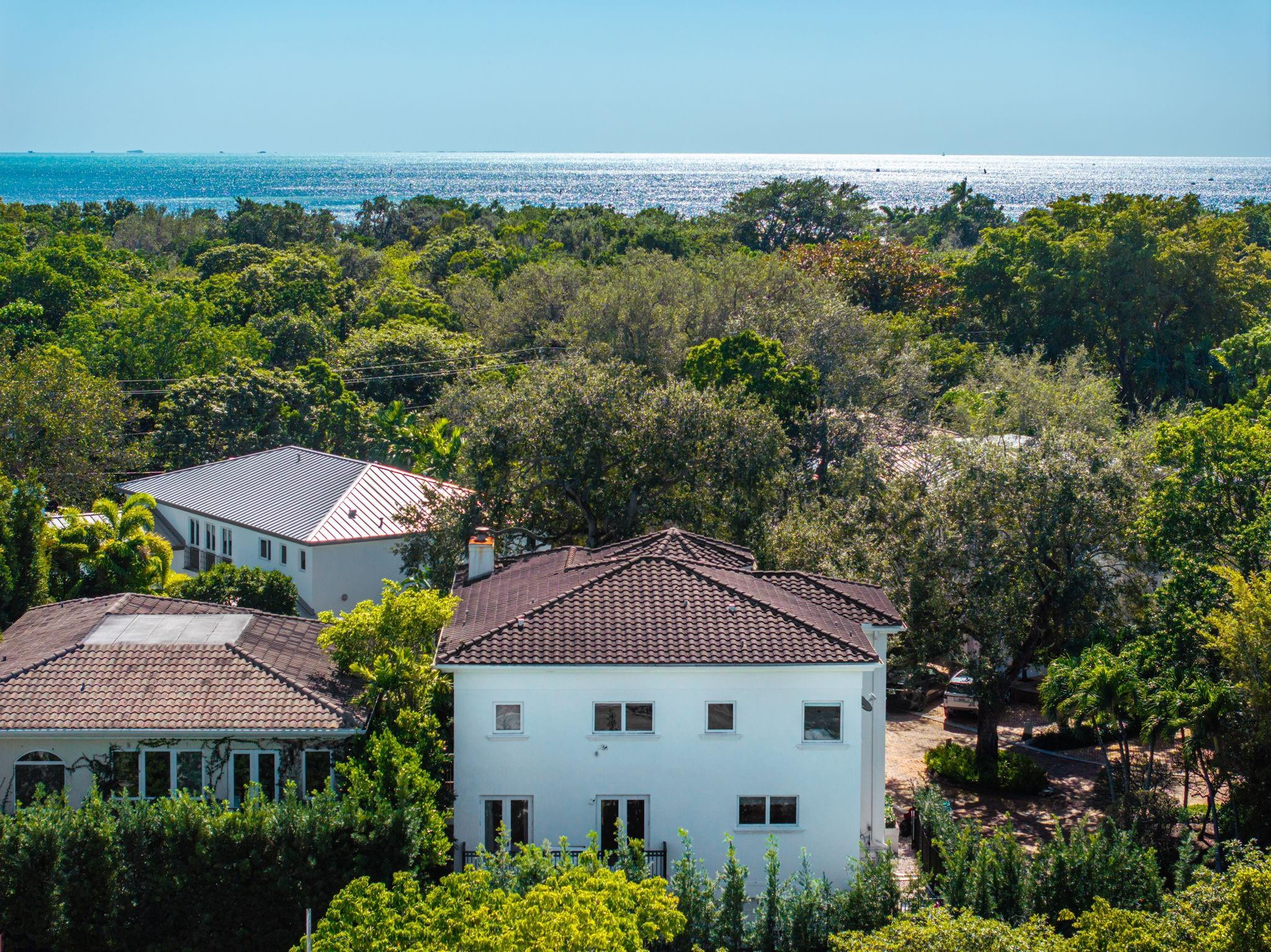 Villas De Vizcaya - Residential