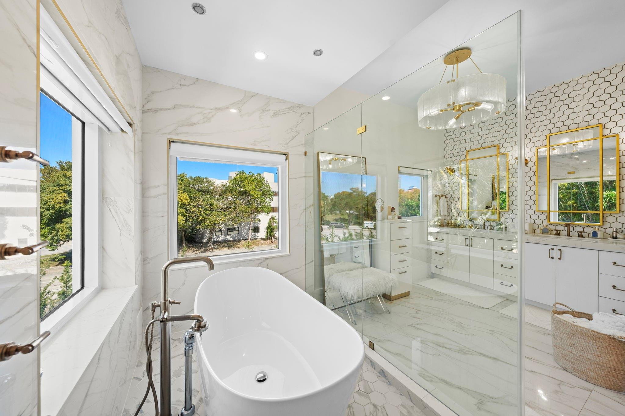 Villas De Vizcaya - Residential