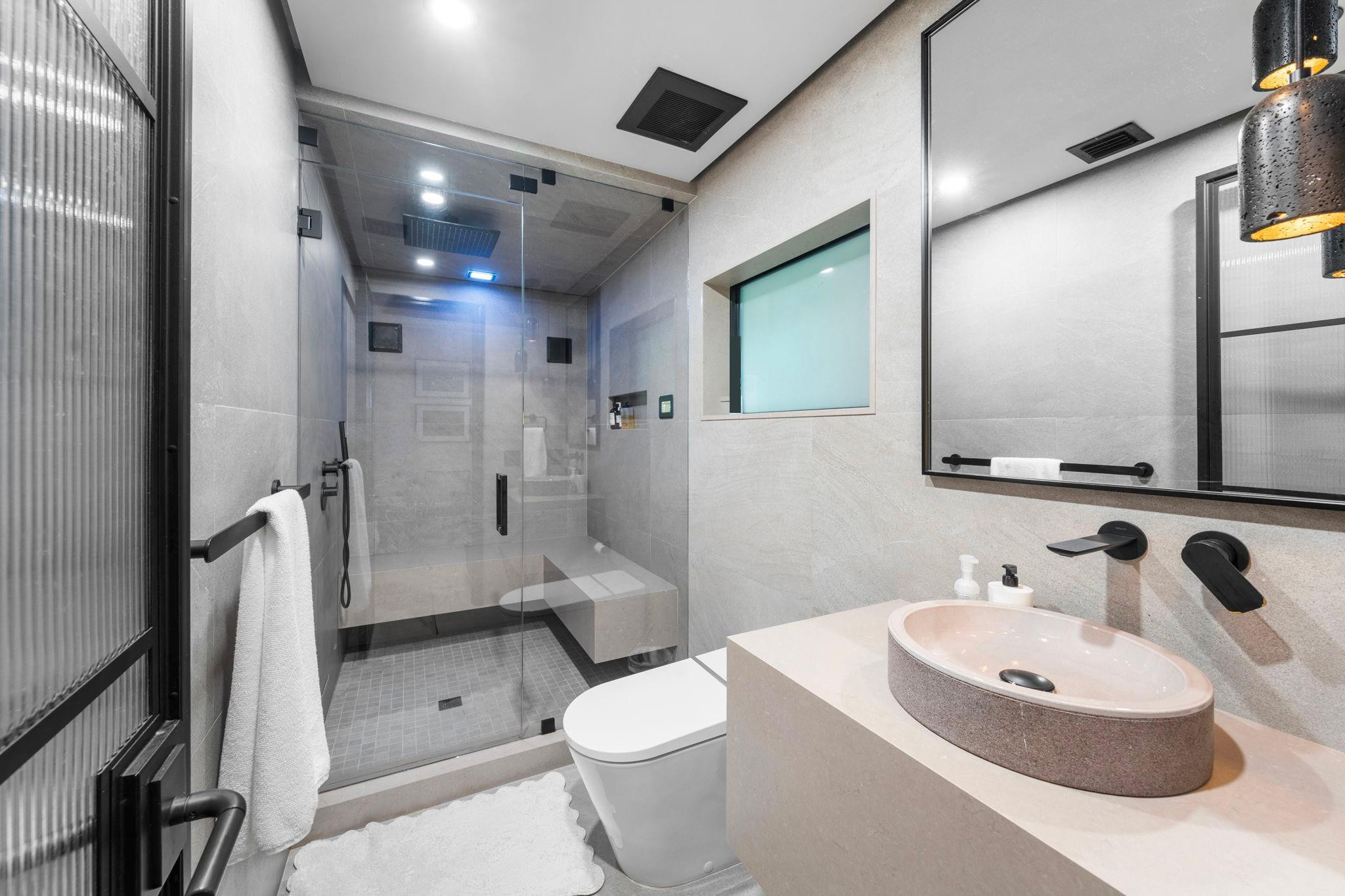 Villas De Vizcaya - Residential