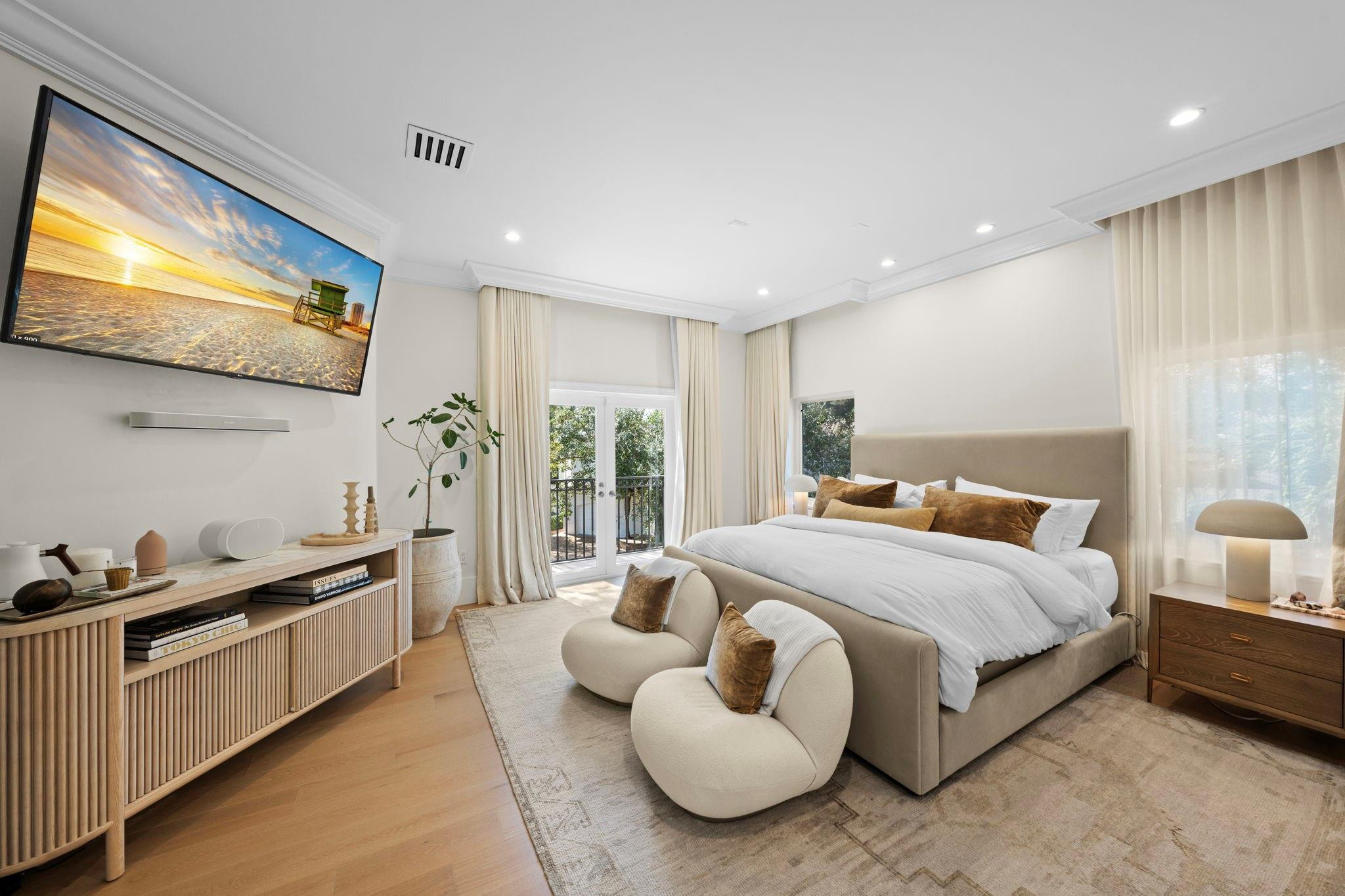 Villas De Vizcaya - Residential