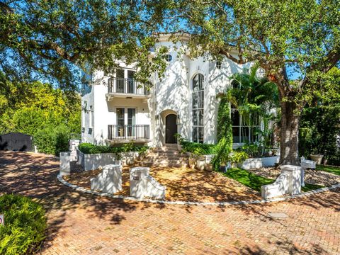 Property photo of 2765 Brickell Court, Miami, FL 33129