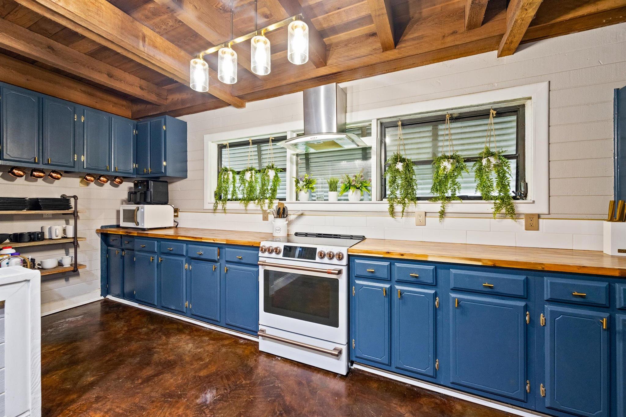 DEER RUN - Residential