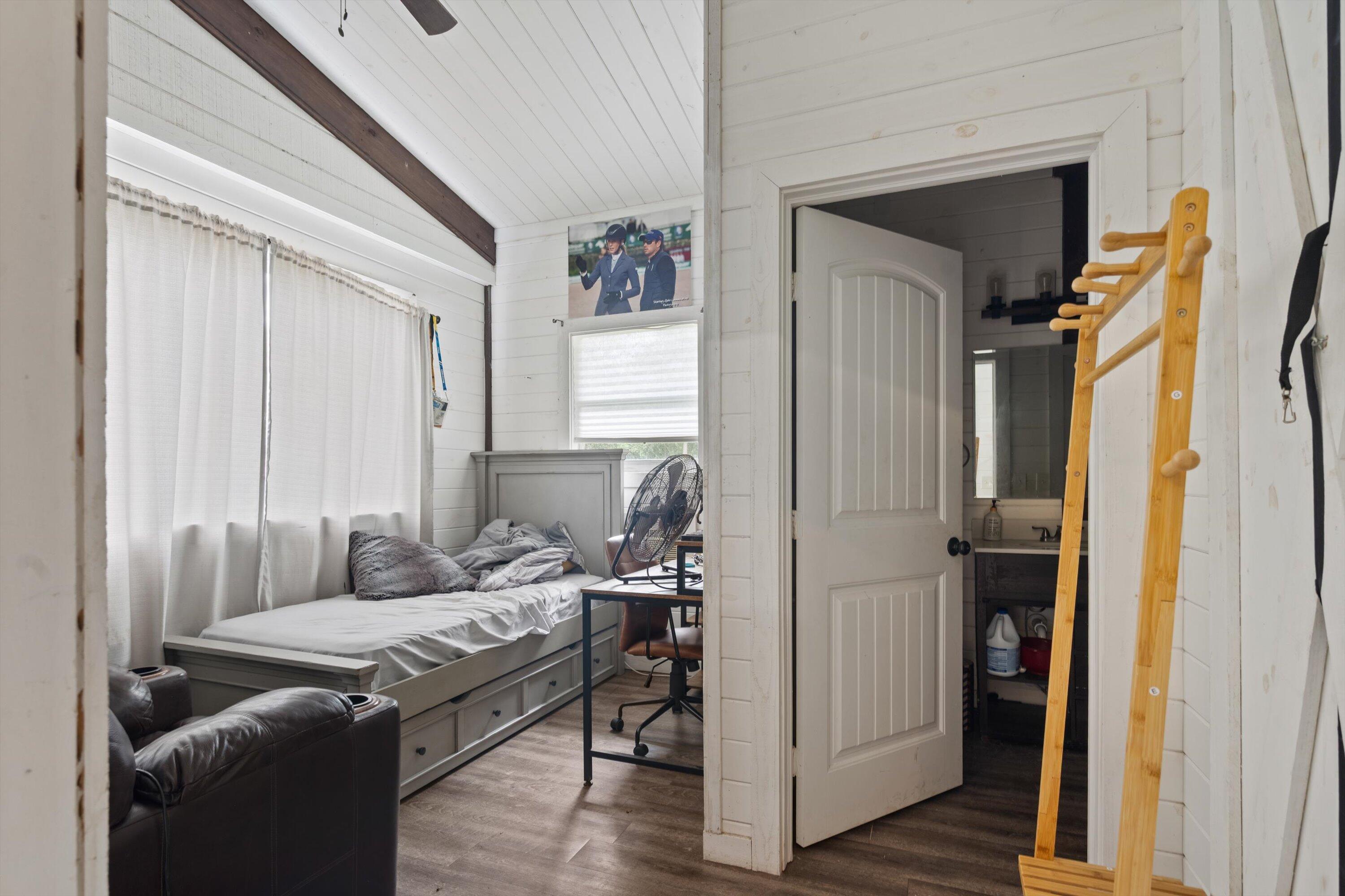 DEER RUN - Residential