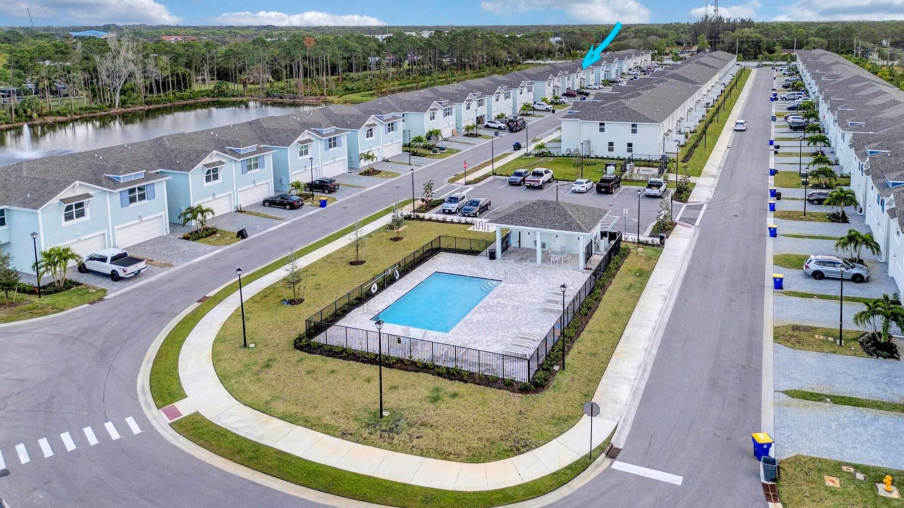 Edgewater Pointe - Residential