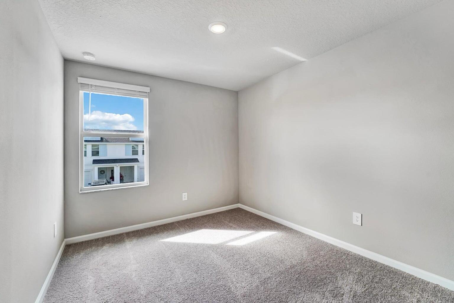 Edgewater Pointe - Residential