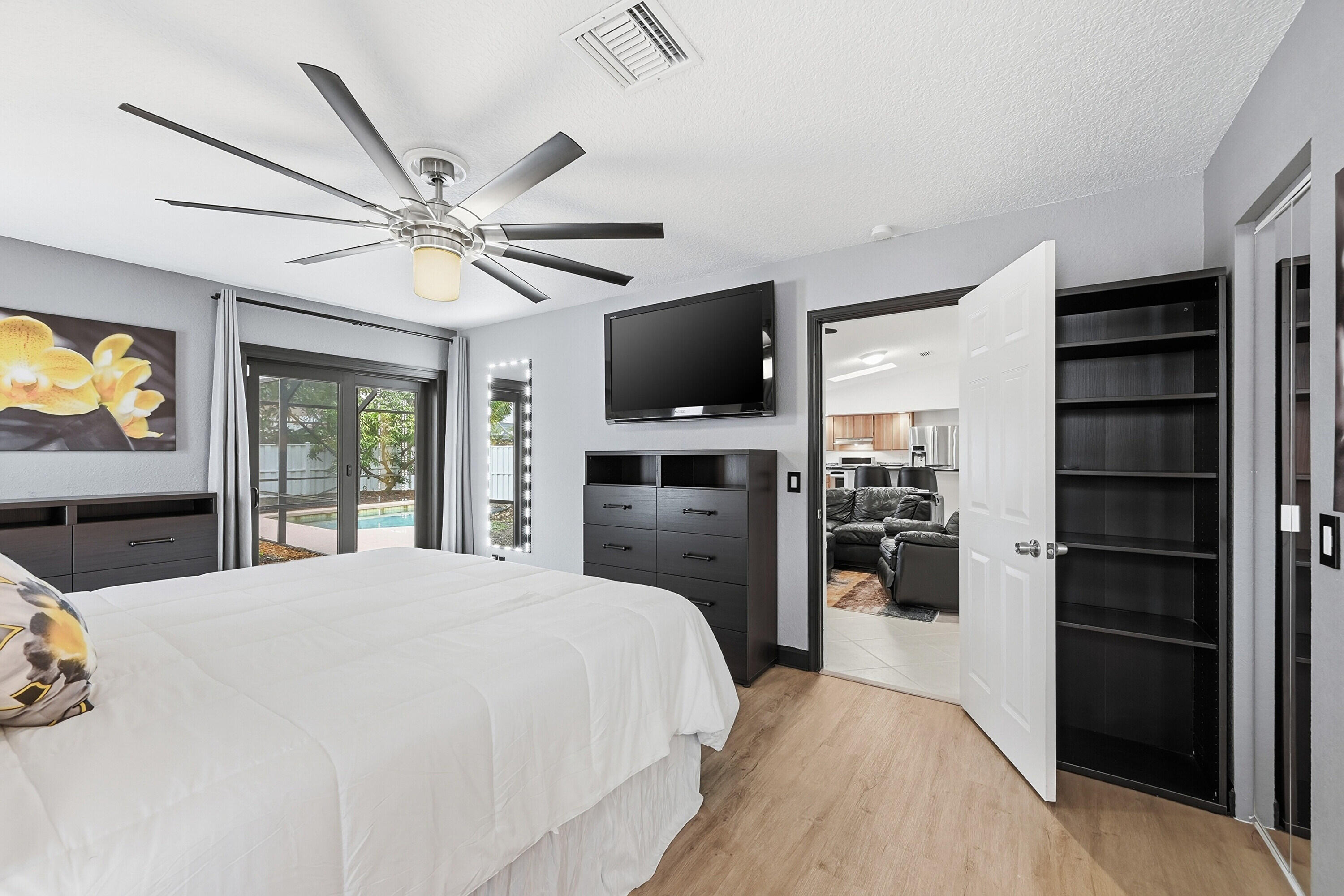 SHADOW WOOD - Residential