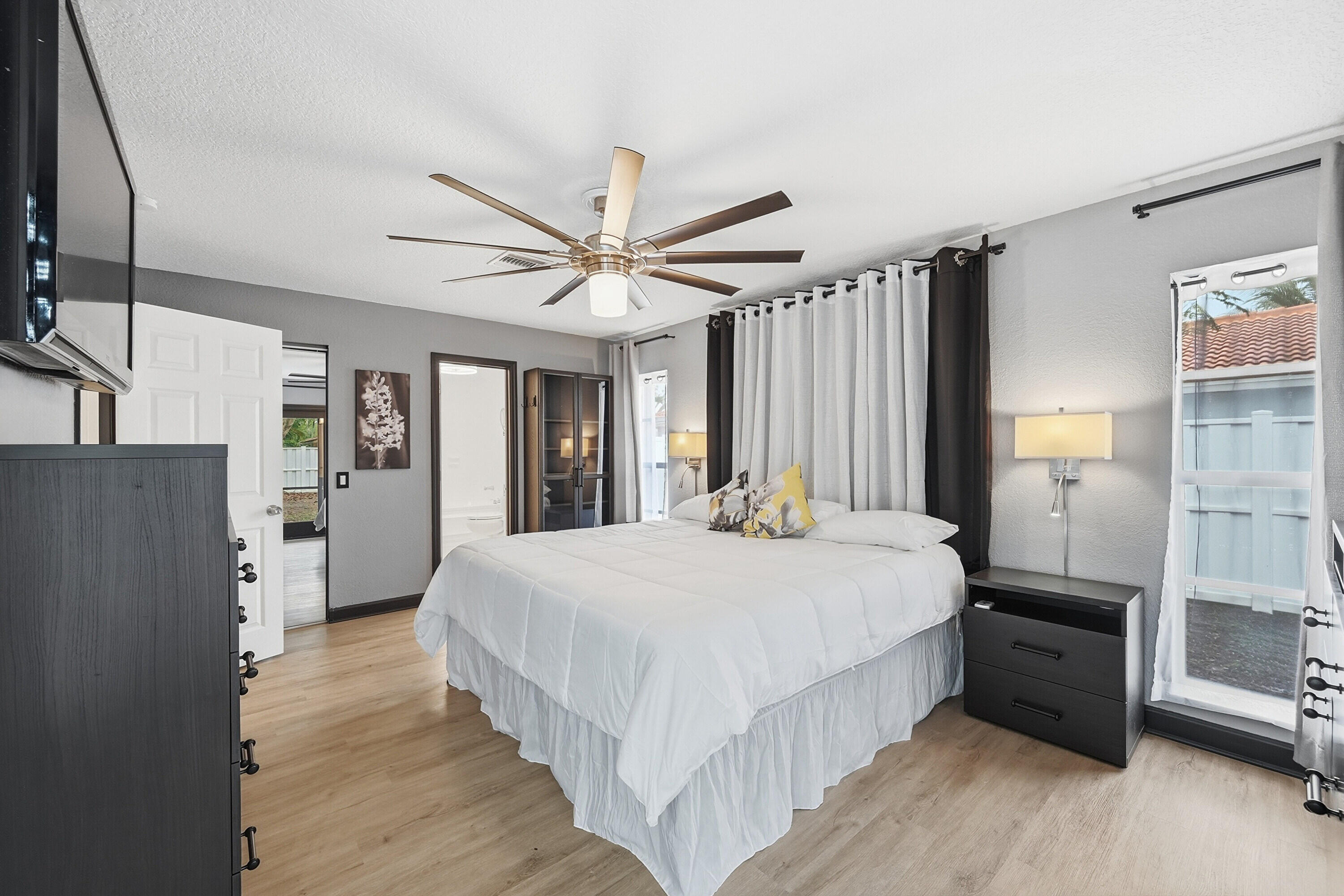 SHADOW WOOD - Residential