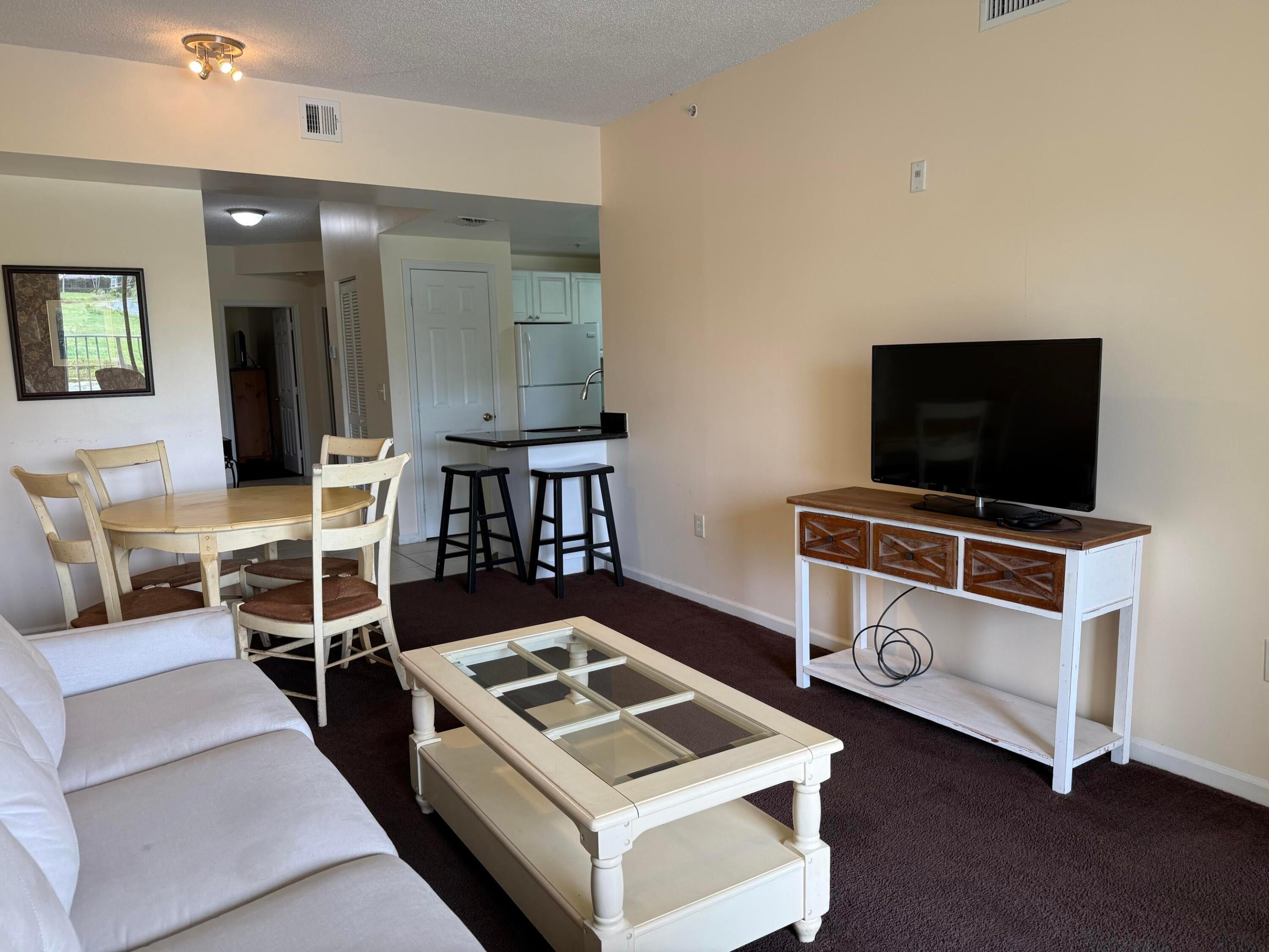 Properties 2100 Greenview Shores Boulevard 511