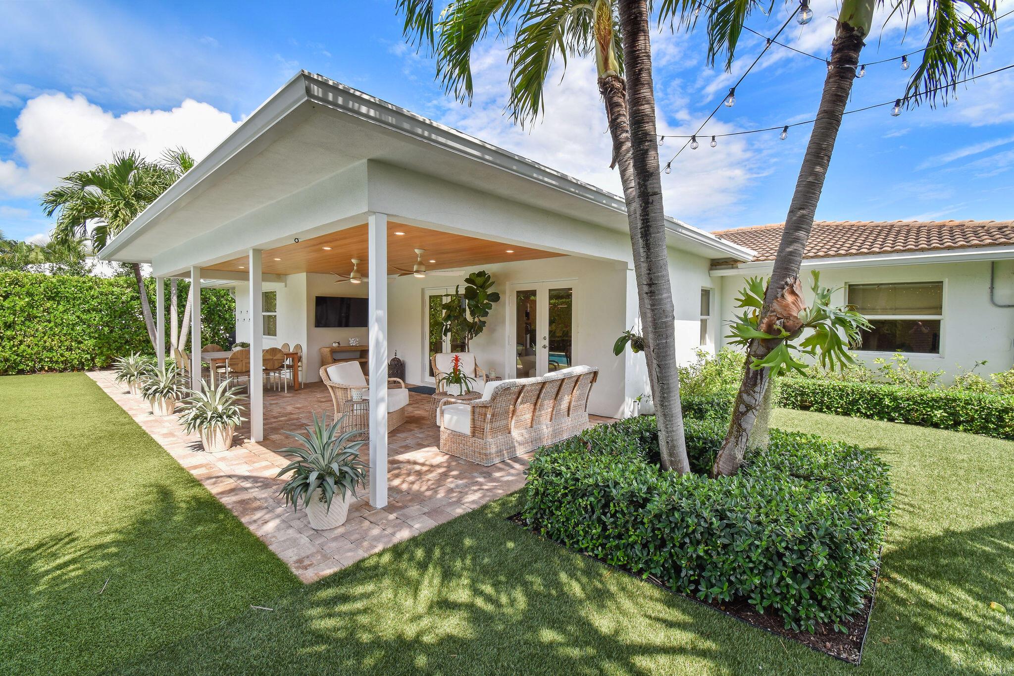 WORTH COURT - Residential