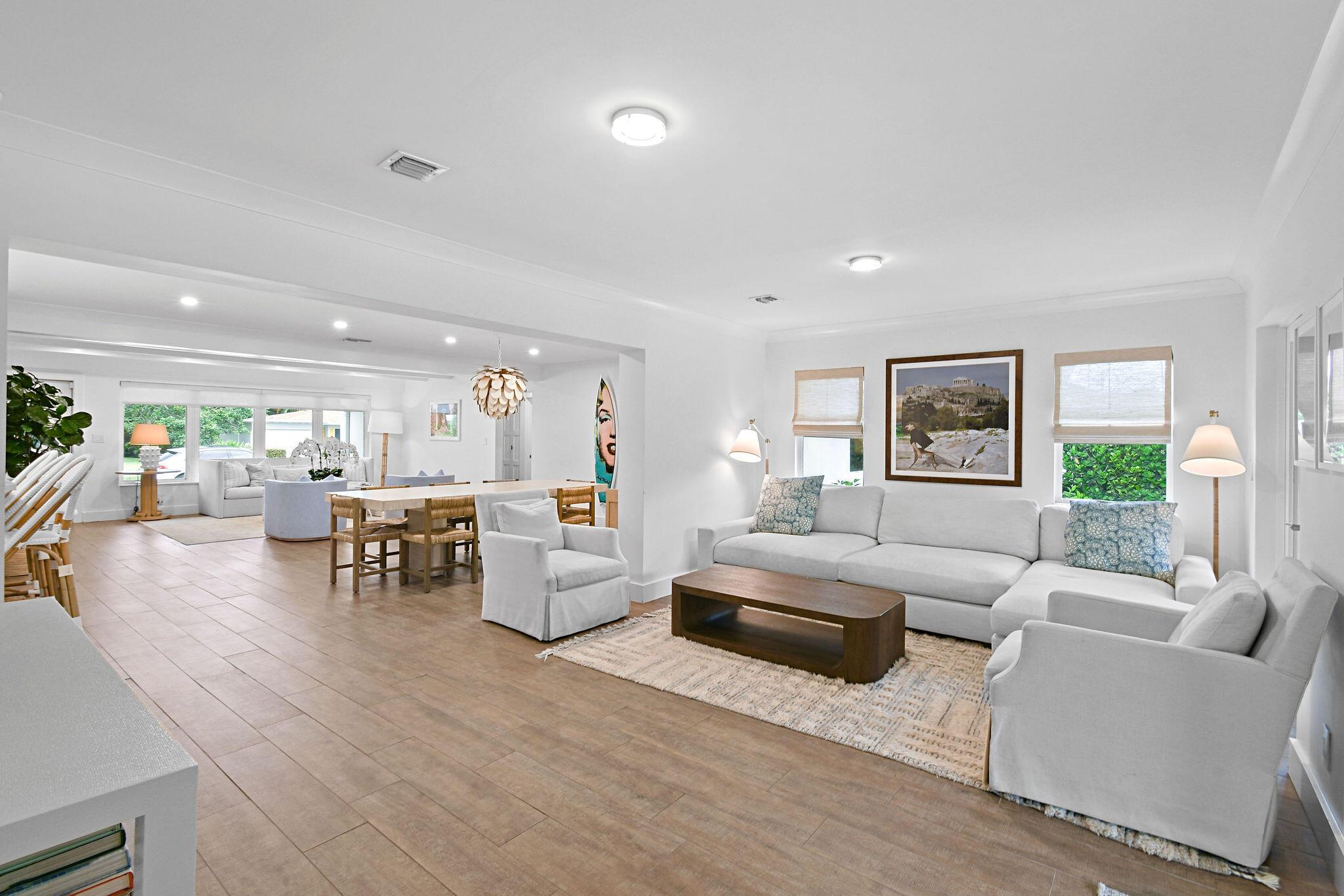 WORTH COURT - Residential