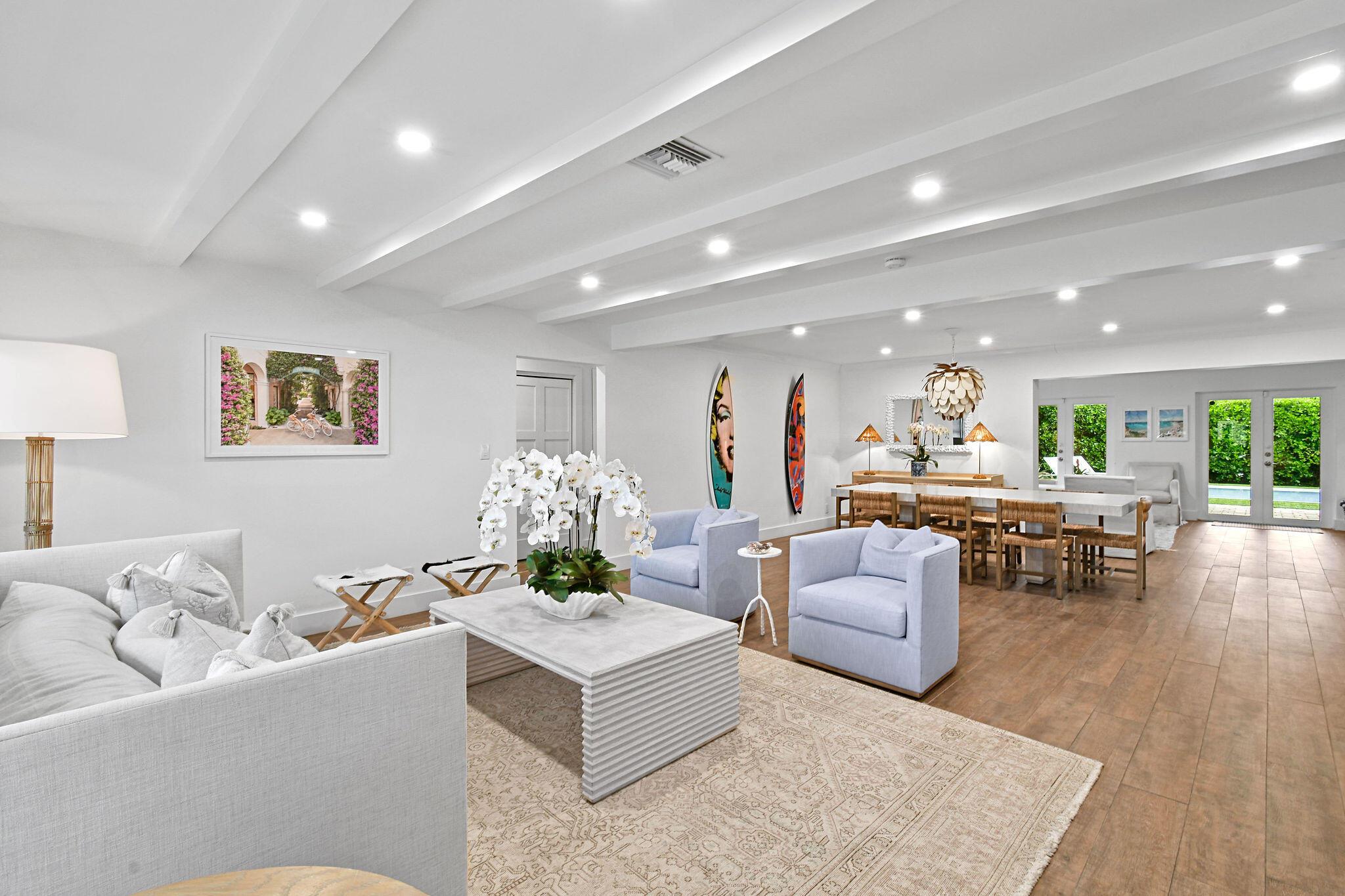 WORTH COURT - Residential