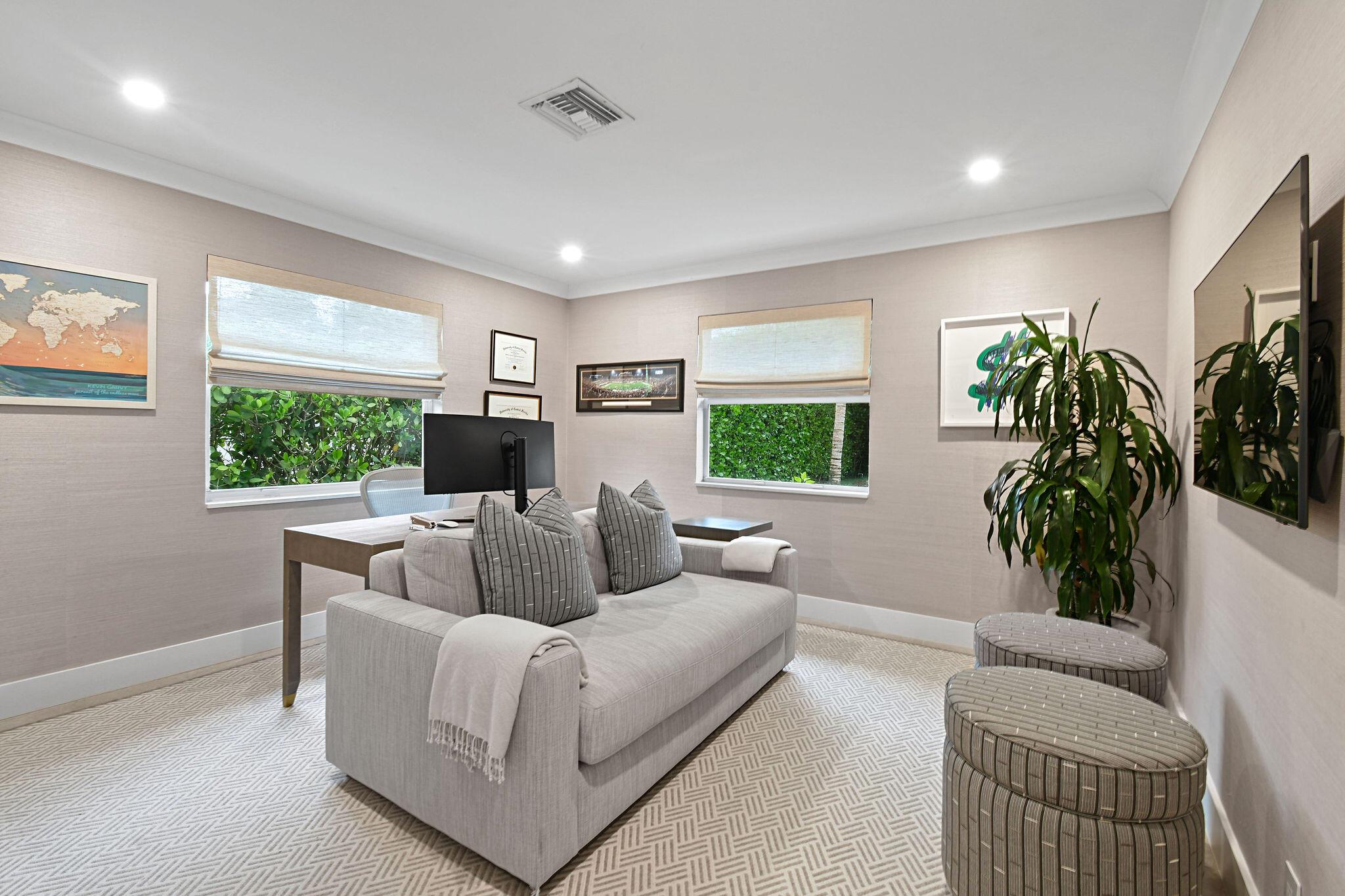 WORTH COURT - Residential