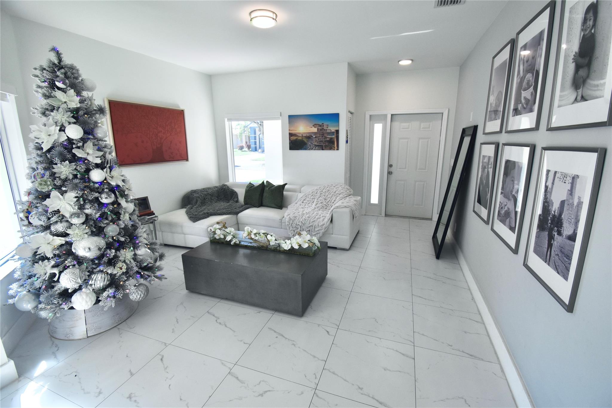 Olympia & York Residentia - Residential